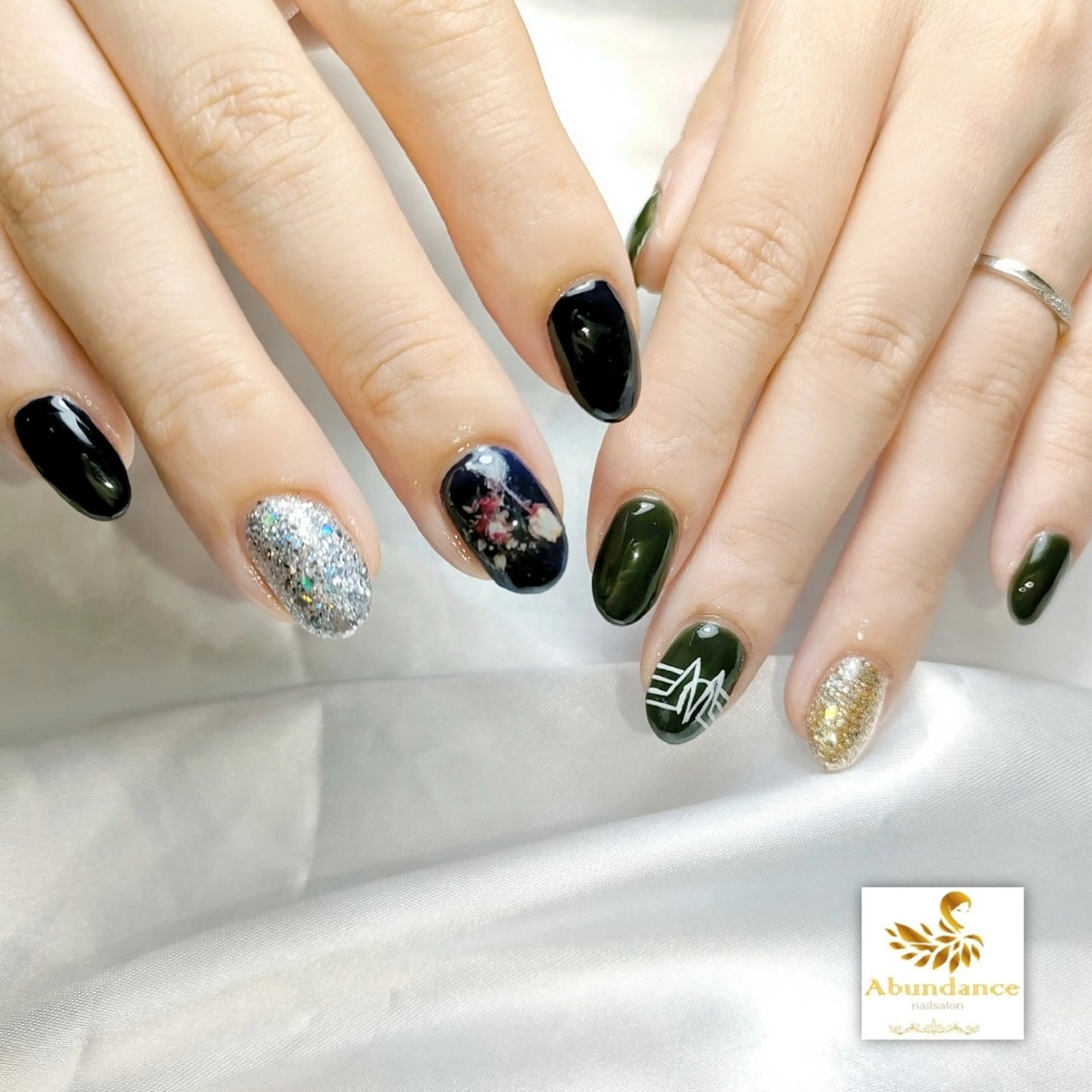 ネイル ハンドネイル 完全予約制個室サロン Abundancesのネイルデザイン