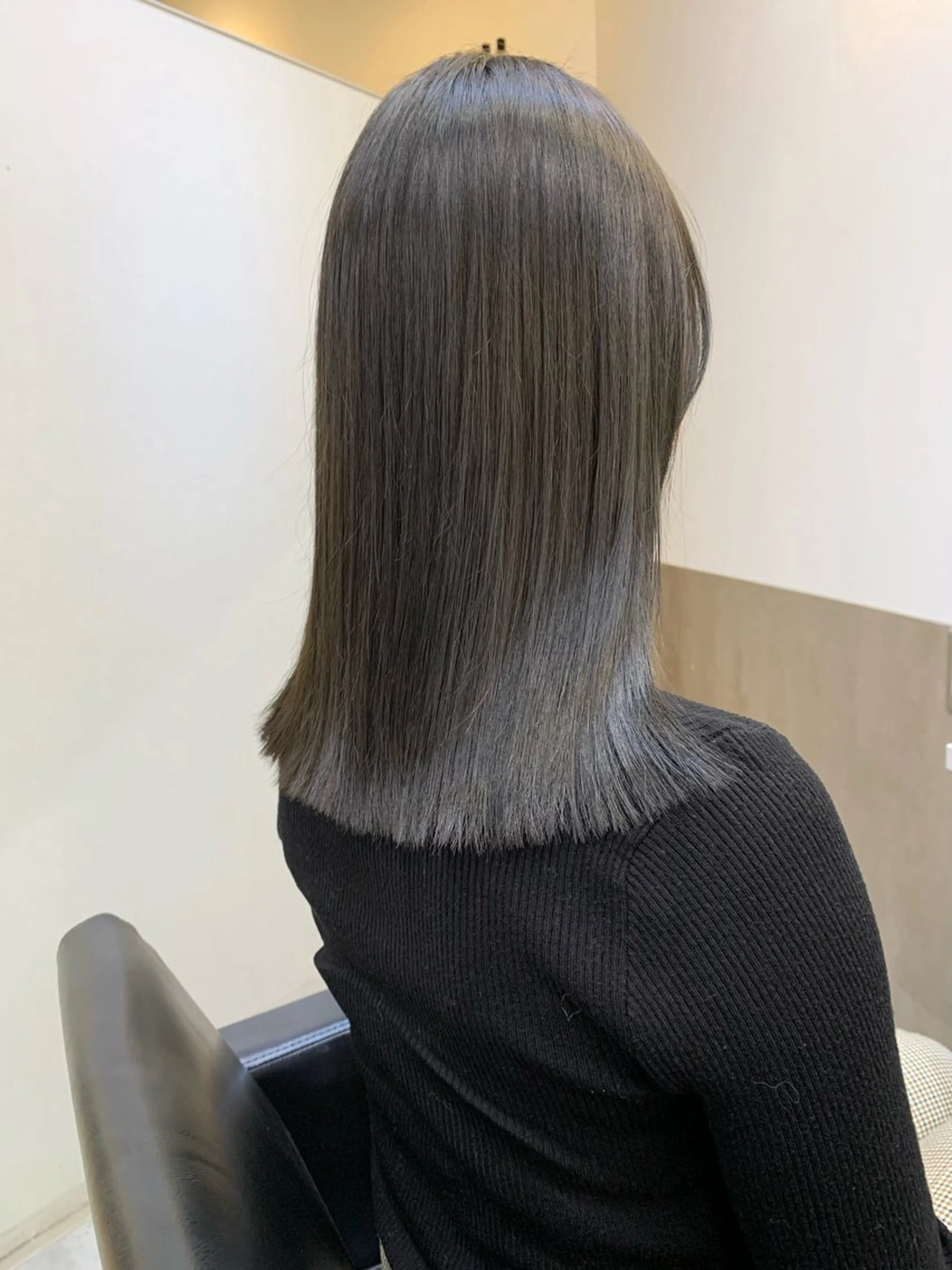 ミディアム カラー グレージュ オリーブグレージュ オリーブグレー カット ヘアカラー トリートメント レイヤー/大人メンズ パーマ🌀 平島拓也のヘアスタイル