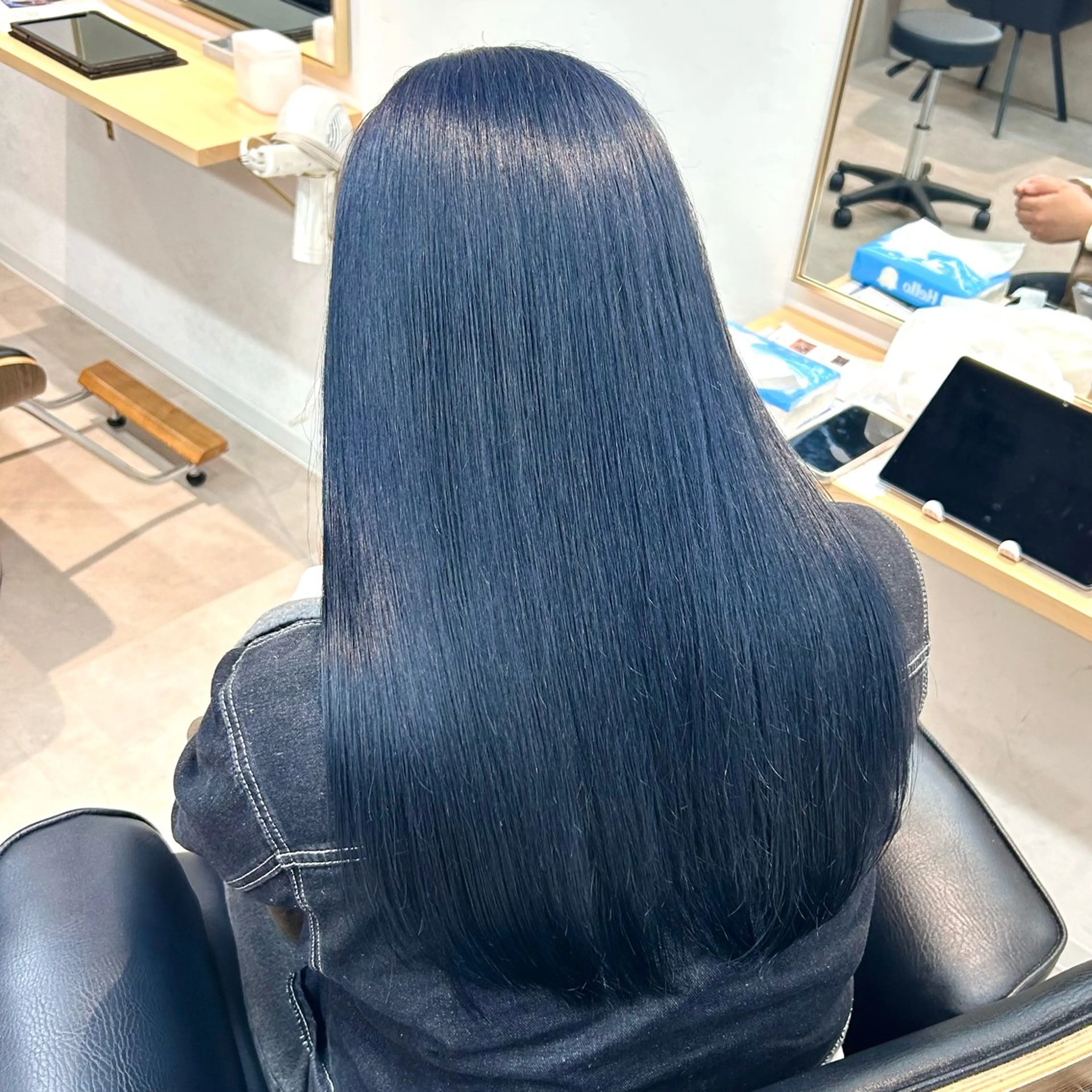 ロング カラー カット ヘアカラー トリートメント 艶カラー/レイヤー/ ハイトーン/まなみのヘアスタイル