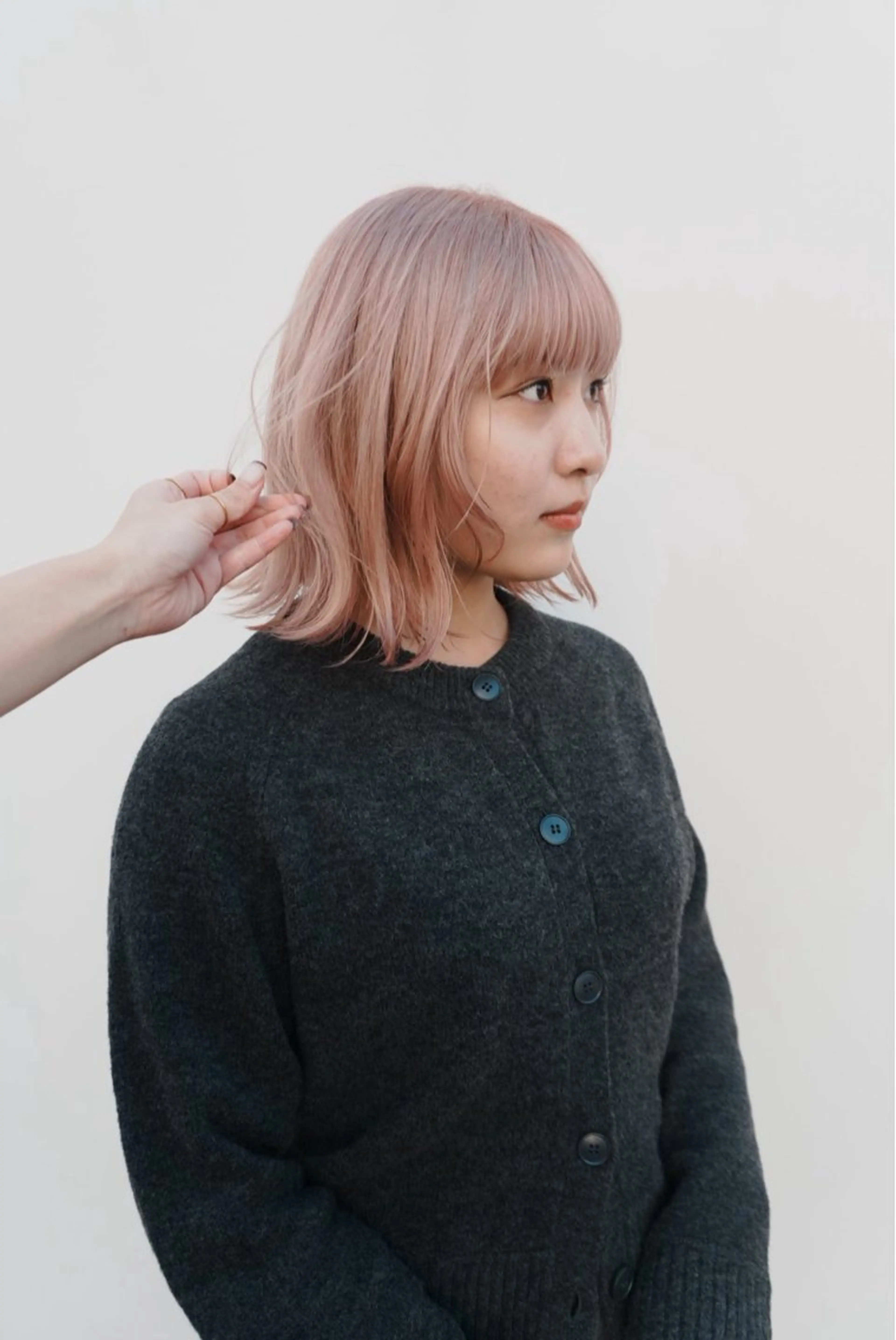 ミディアム カット ヘアカラー 藤井 紀香のヘアスタイル