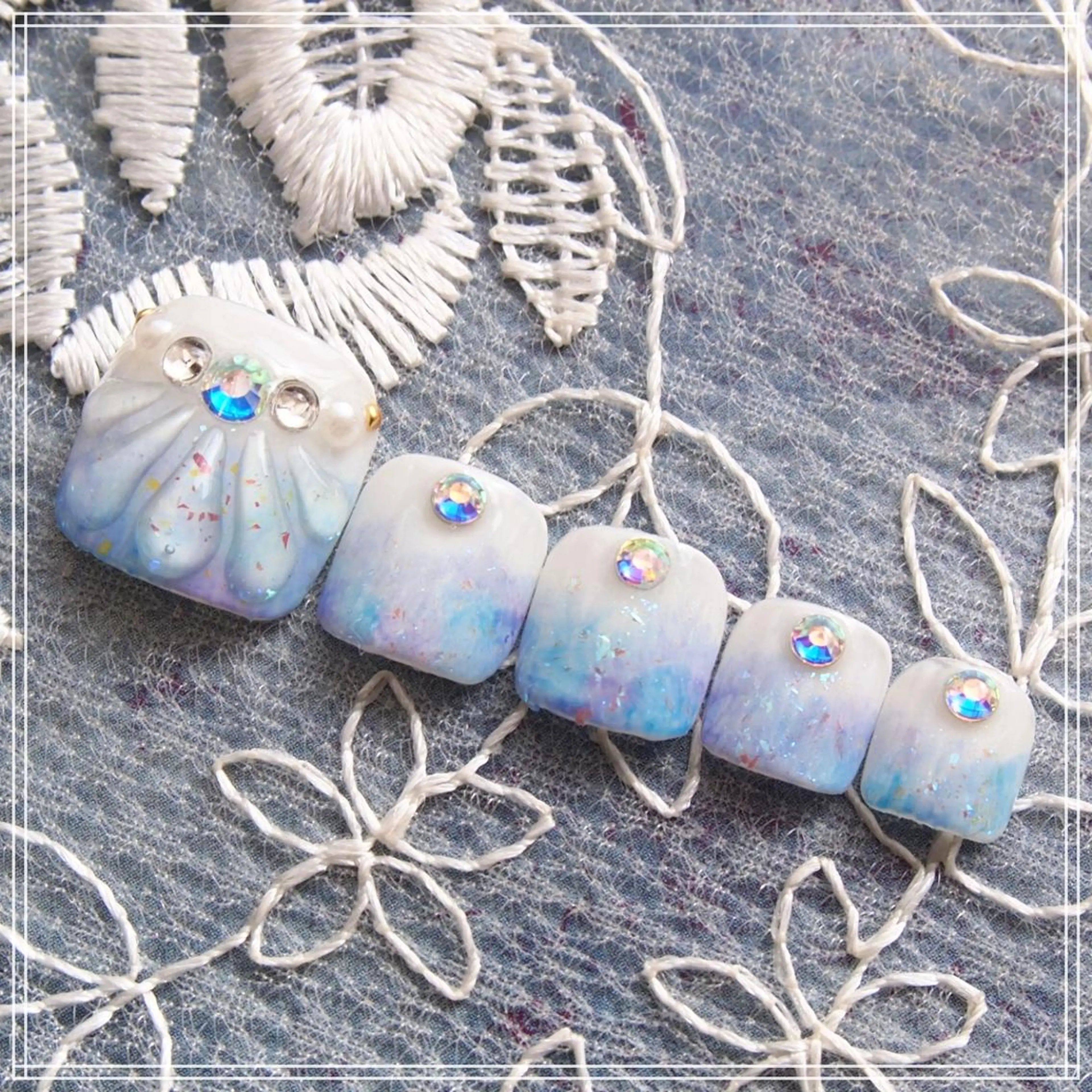 ネイル 山田 麻衣のネイルデザイン