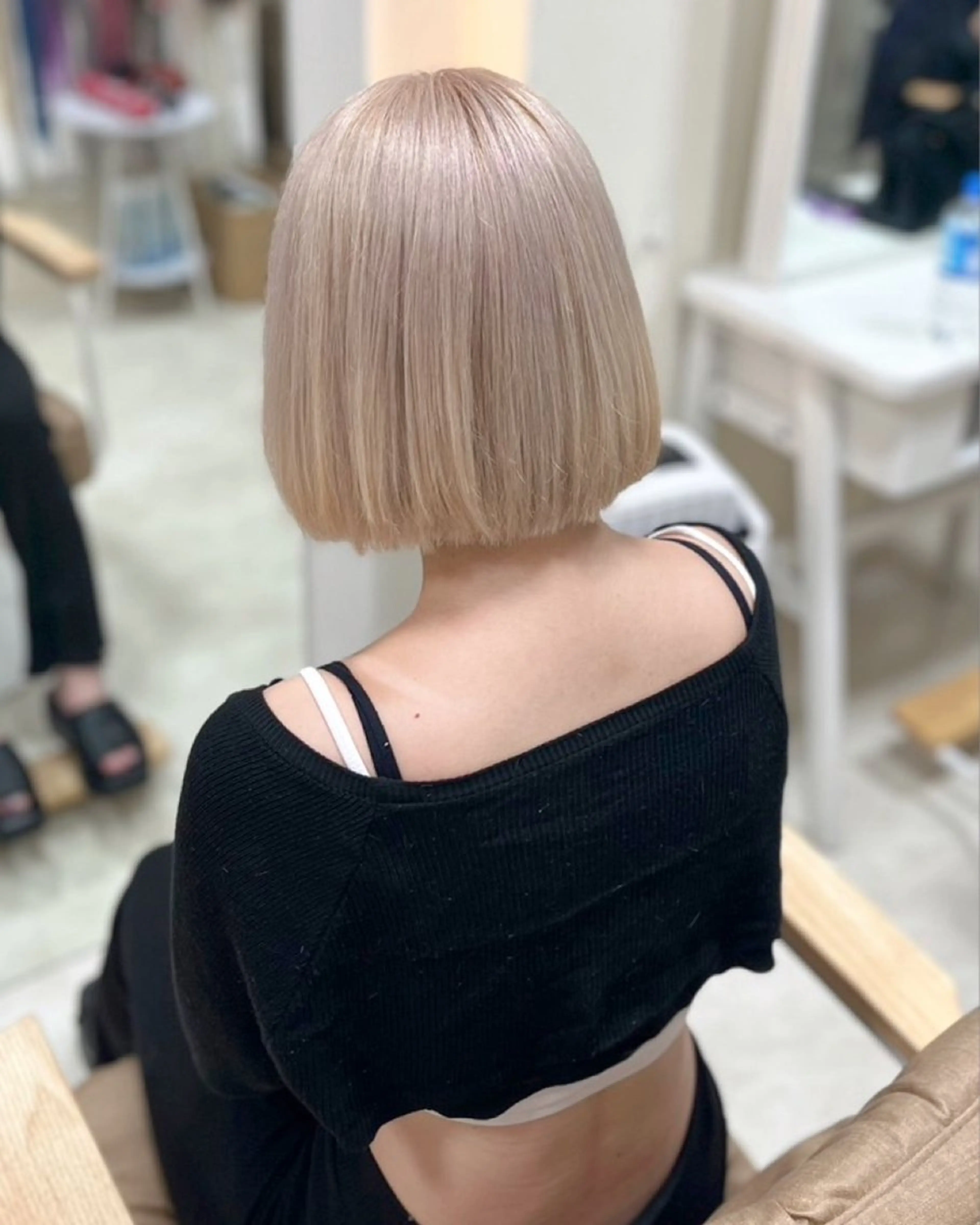 ミディアム カラー 🩷モテるハイトーン 🩷ブリーチ特化🩷のヘアスタイル