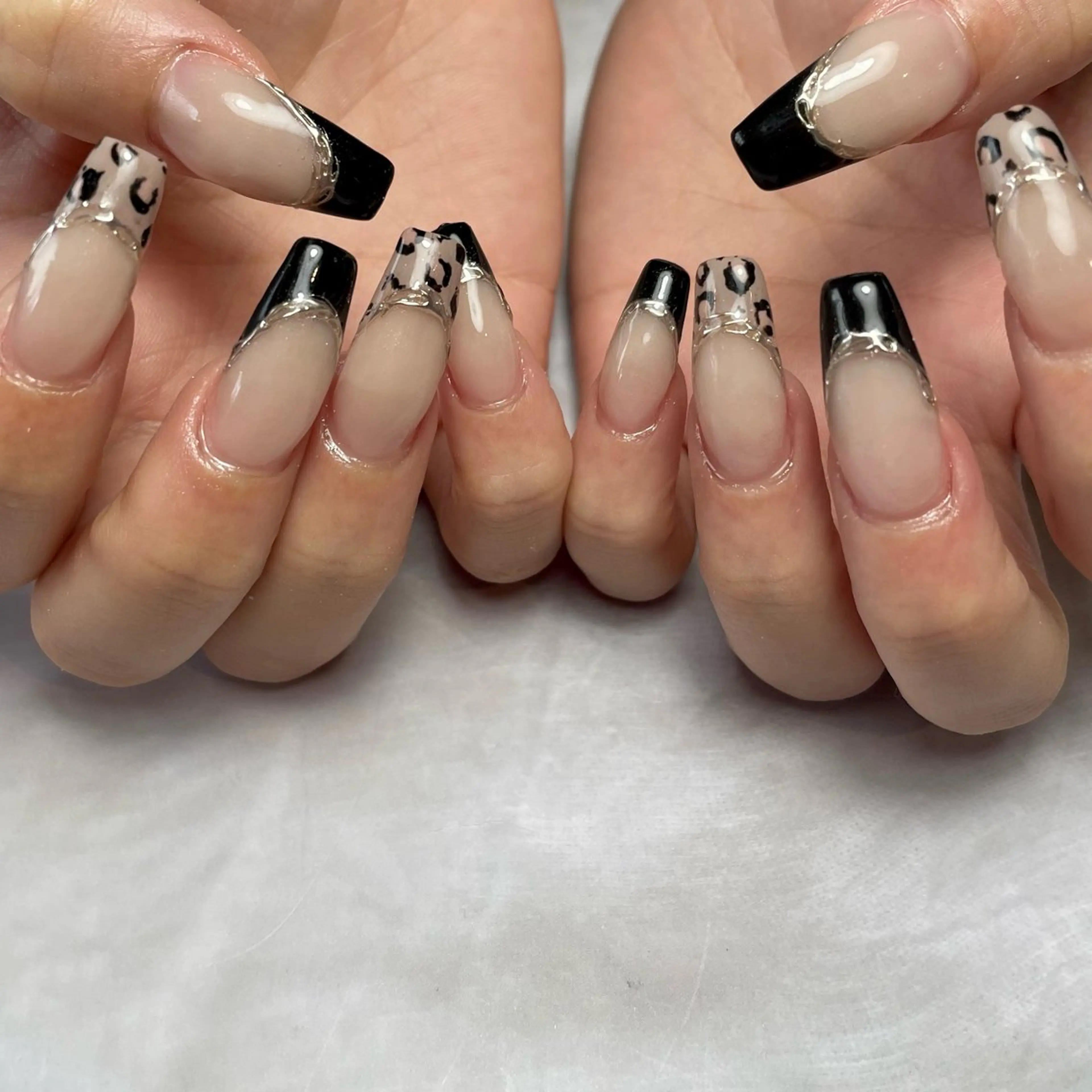 ネイル アニマル柄 持ち込み ハンドネイル Reflection marikoのネイルデザイン