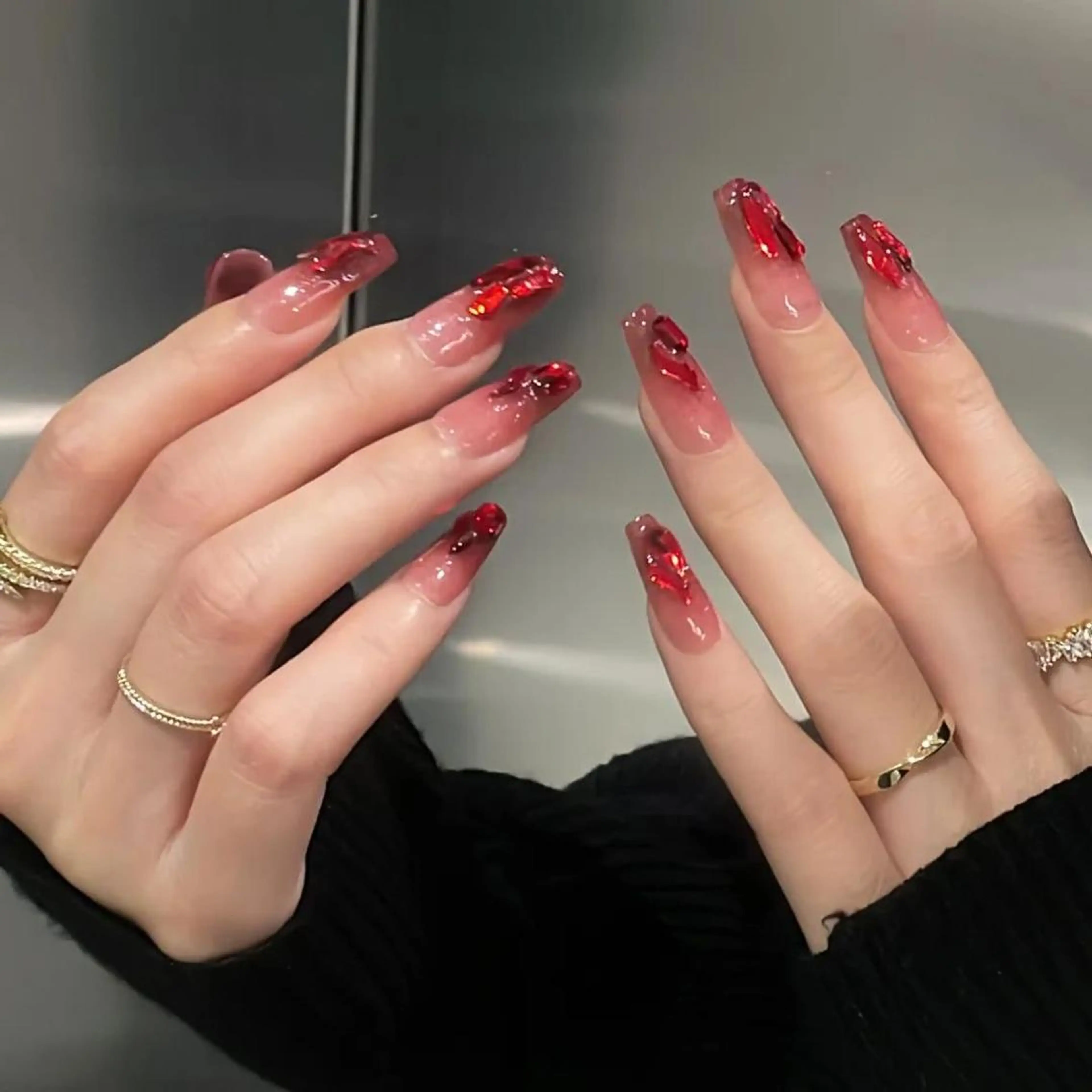 ネイル 長さ出し ネイルチップ Queens マオのネイルデザイン