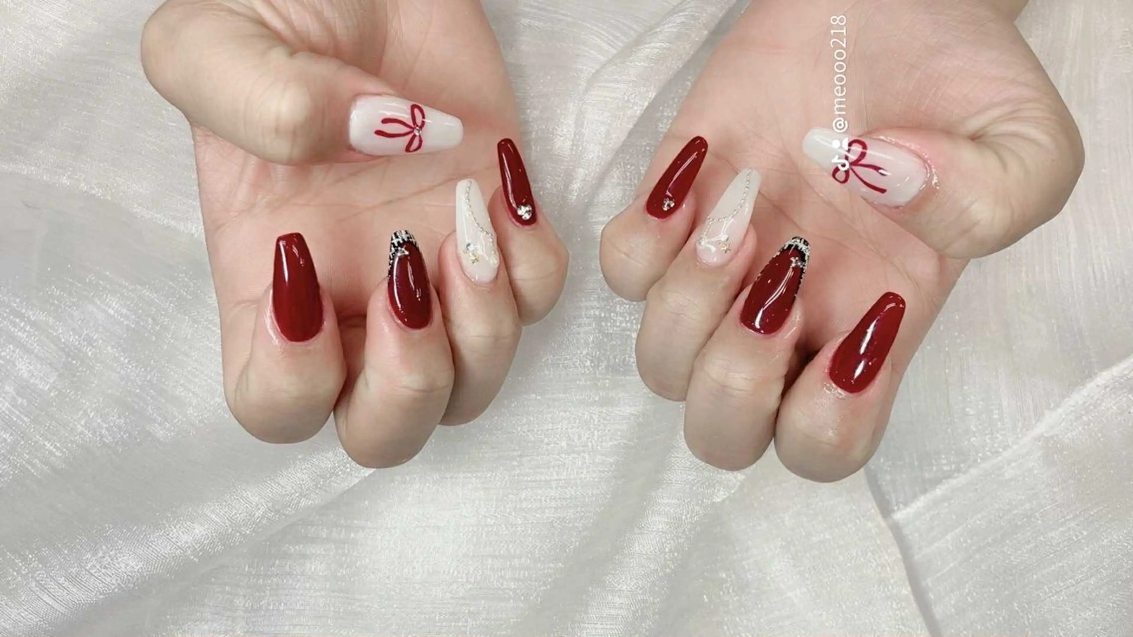 ネイル 長さ出し フットネイル フレンチネイル ジェルネイル ガラスフレンチ ハンドネイル 中野駅から2分 MEO NAILのネイルデザイン