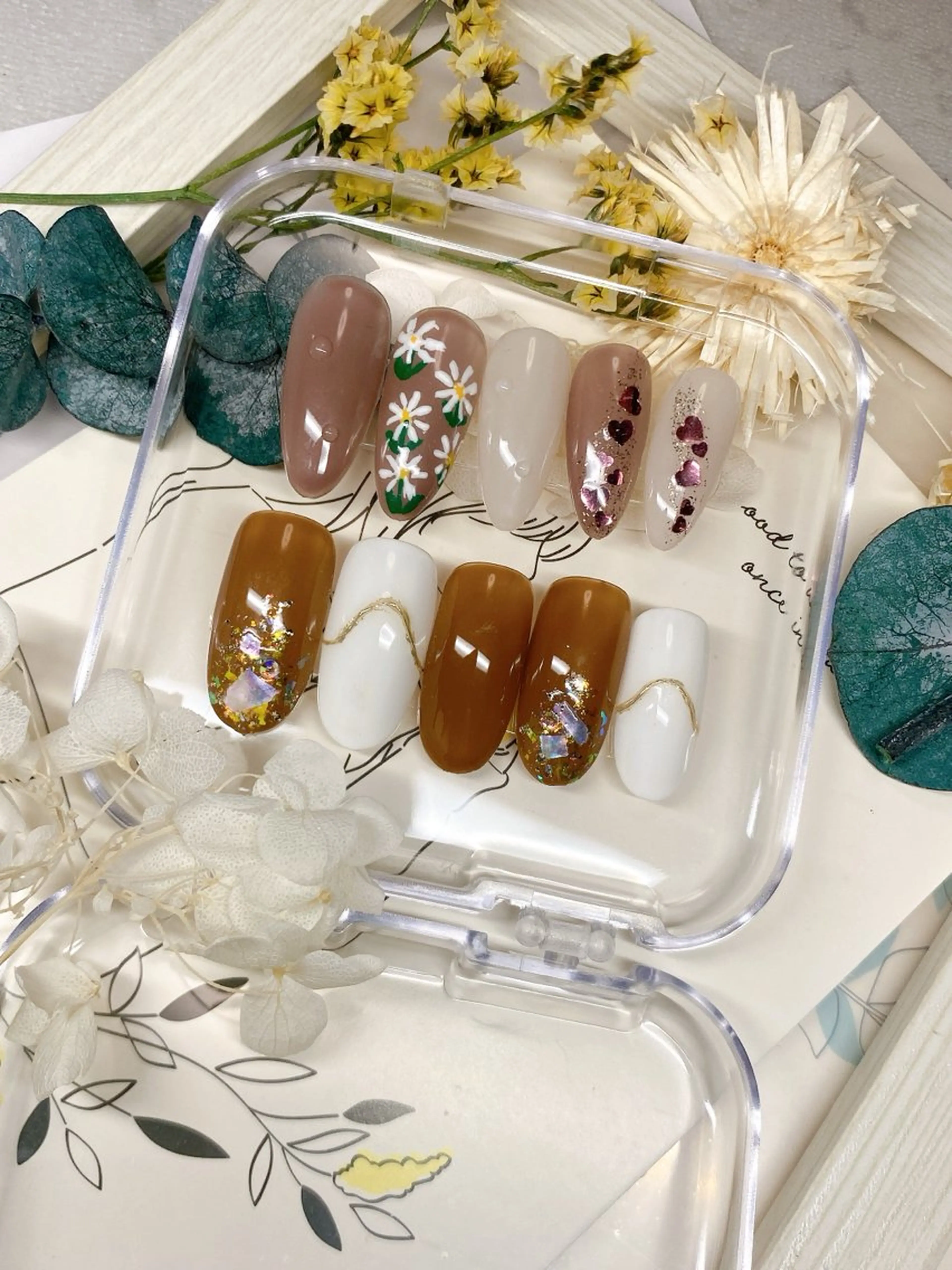 ネイル ハンドネイル PLUM  BELL 横浜自宅ネイルのネイルデザイン