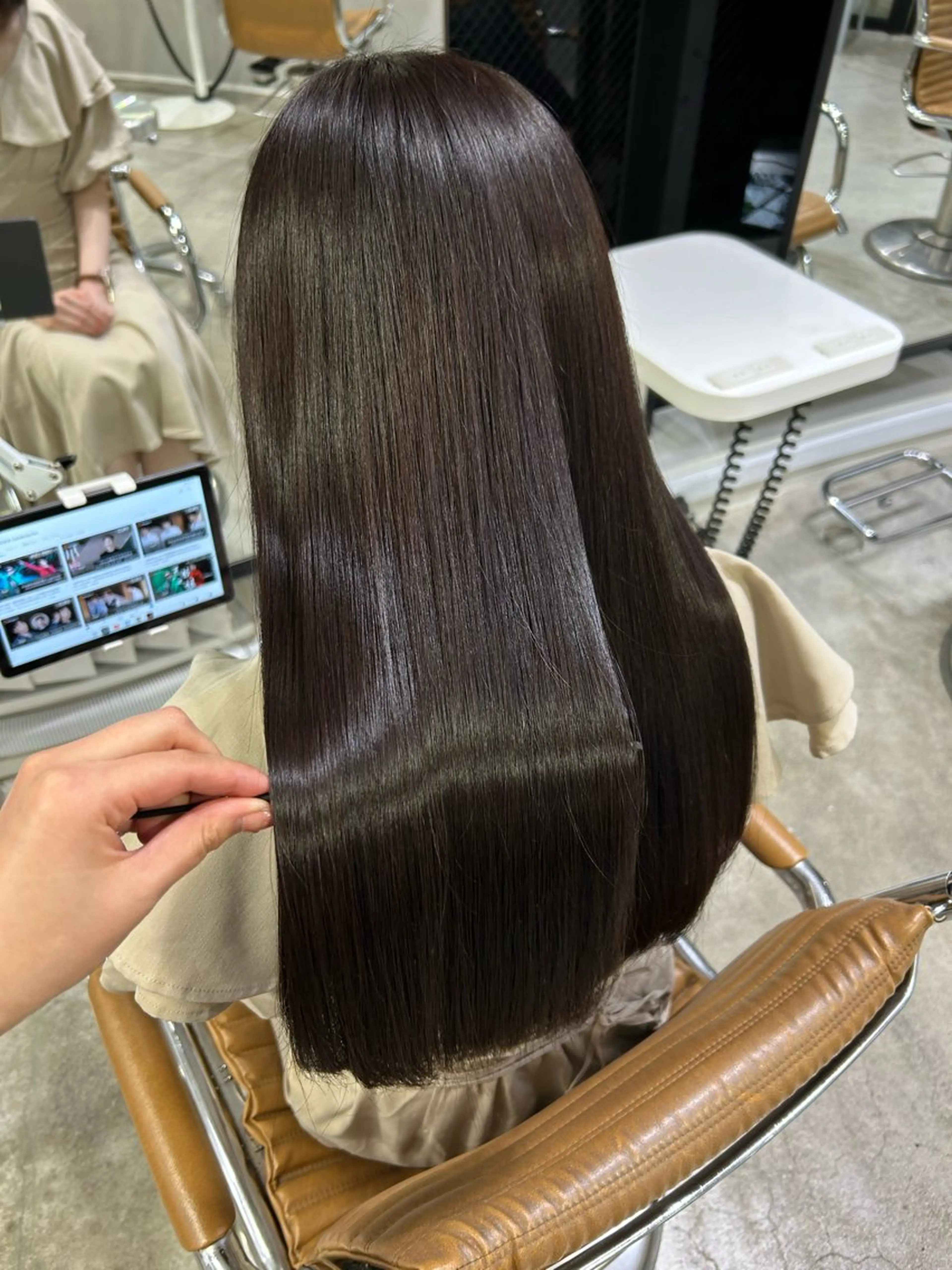 ロング カラー ヘアカラー 遠峯 海晴のヘアスタイル