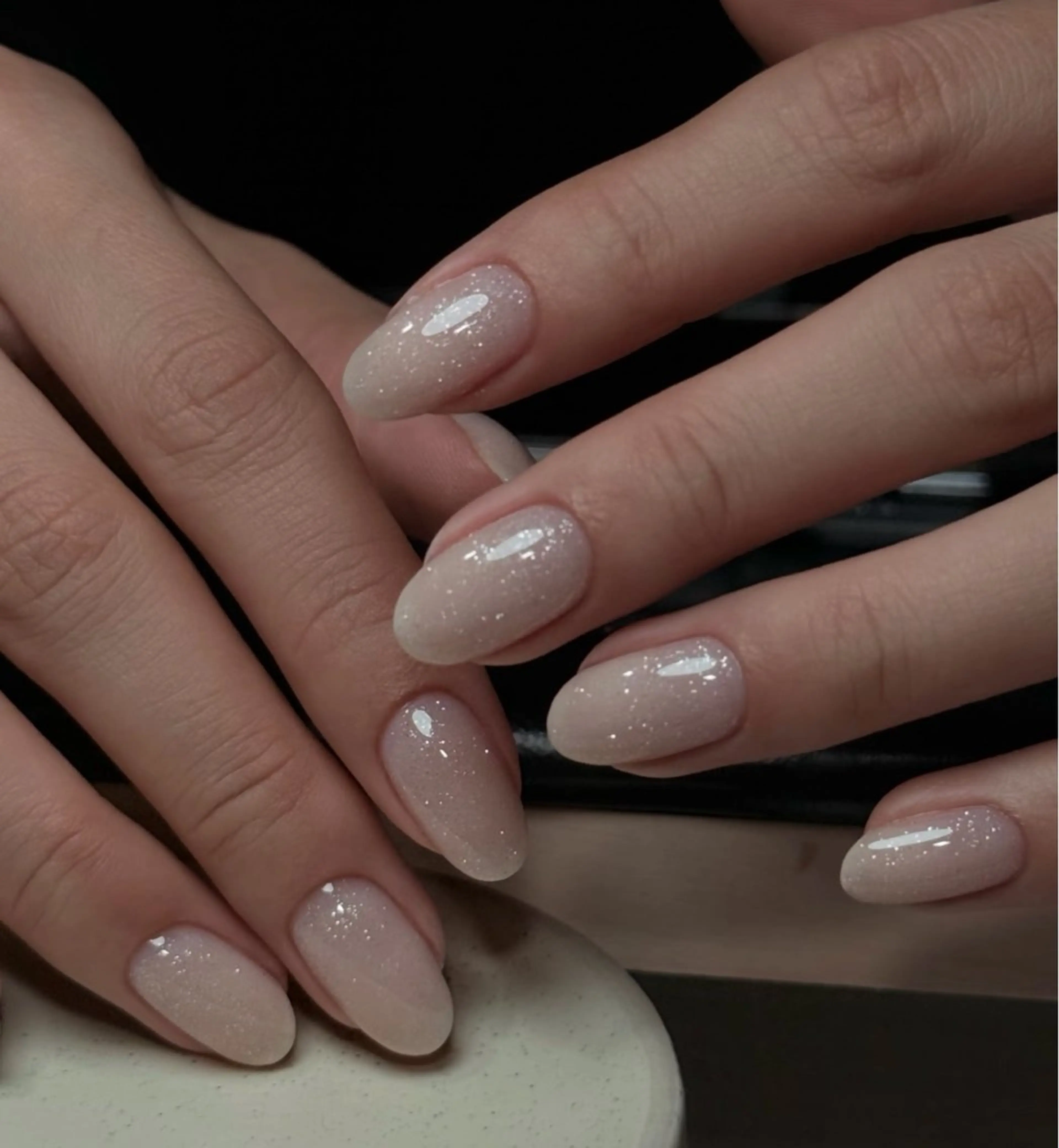 ネイル オーロラネイル べっ甲ネイル チークネイル 成人式 長さ出し ハンドネイル ハンドケア For you. Nail Salonのネイルデザイン