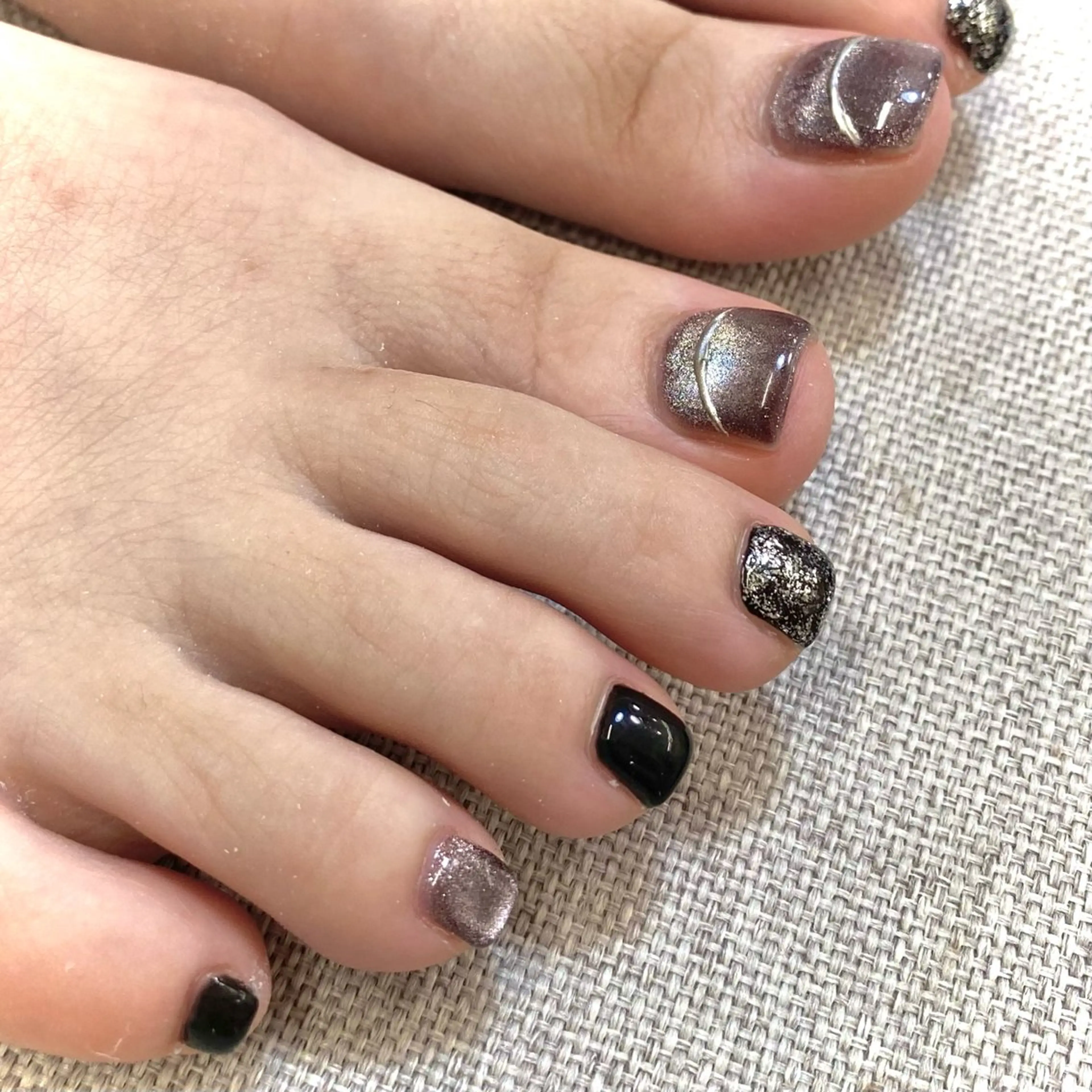 ネイル フットネイル 森田 菜月のネイルデザイン