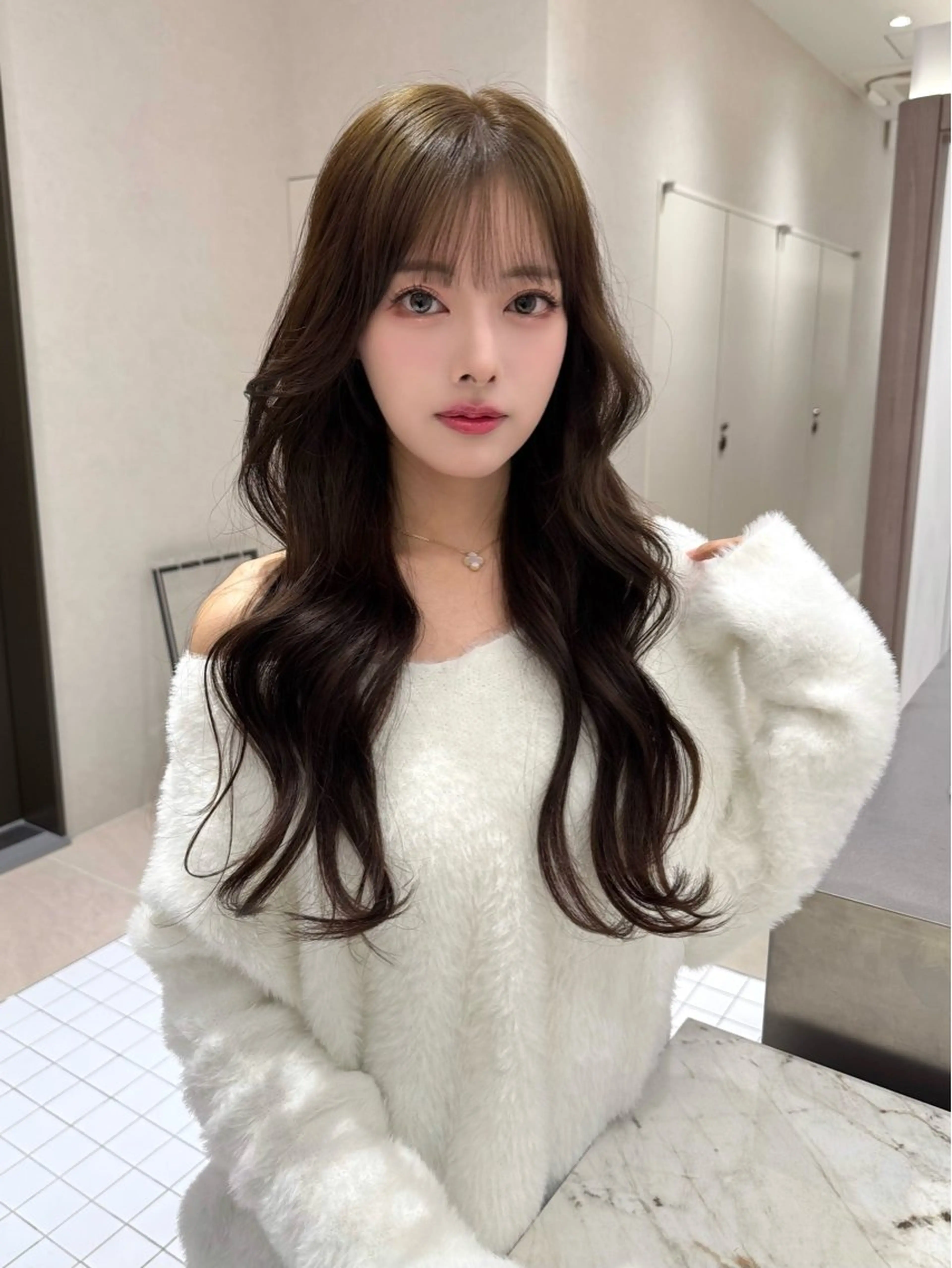 ロング カラー カット ヘアカラー トリートメント 韓国ヘア🤍顔周り/ 髪質改善✨/林遼一郎のヘアスタイル