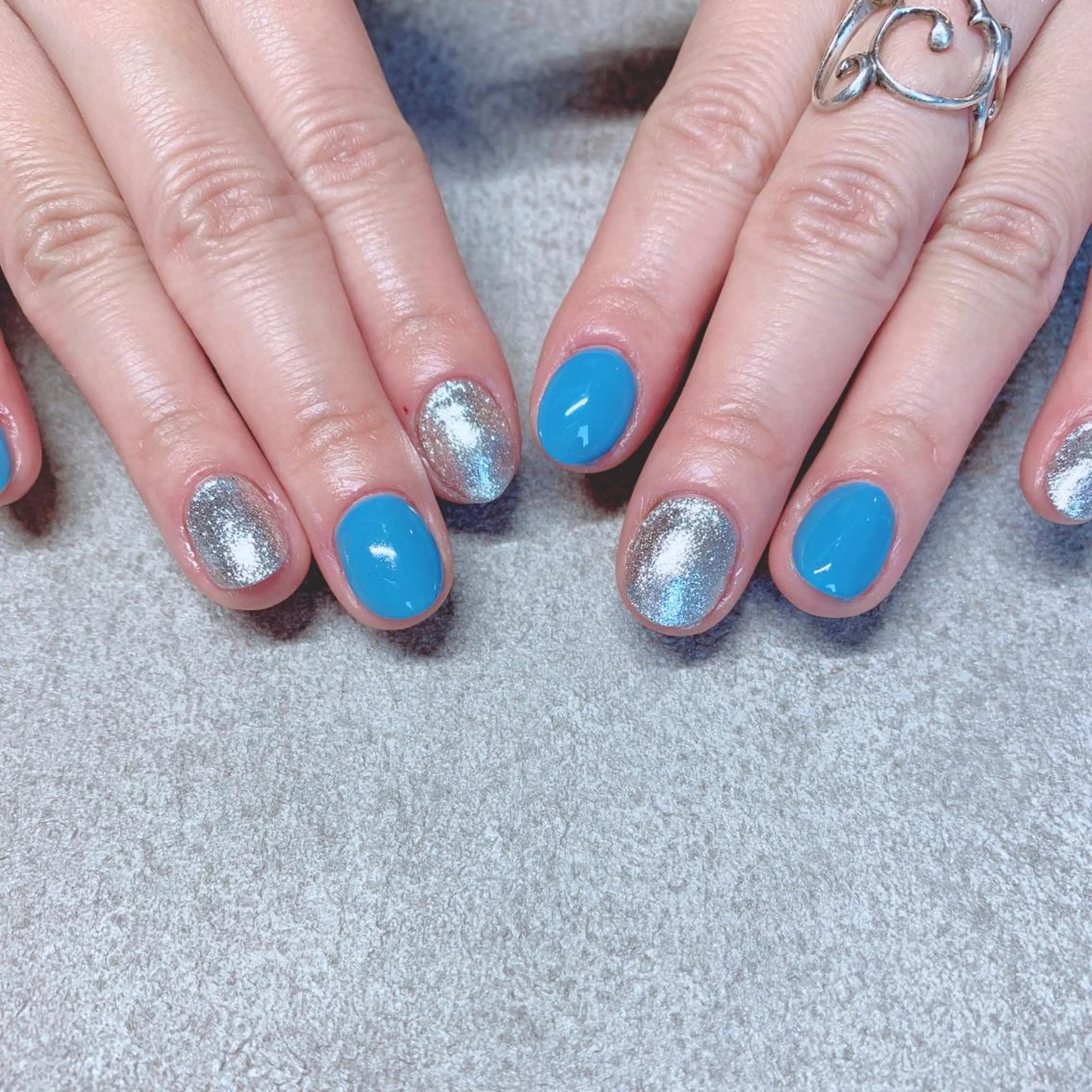 カラー ネイル ハンドネイル Cozy_ ilumのネイルデザイン