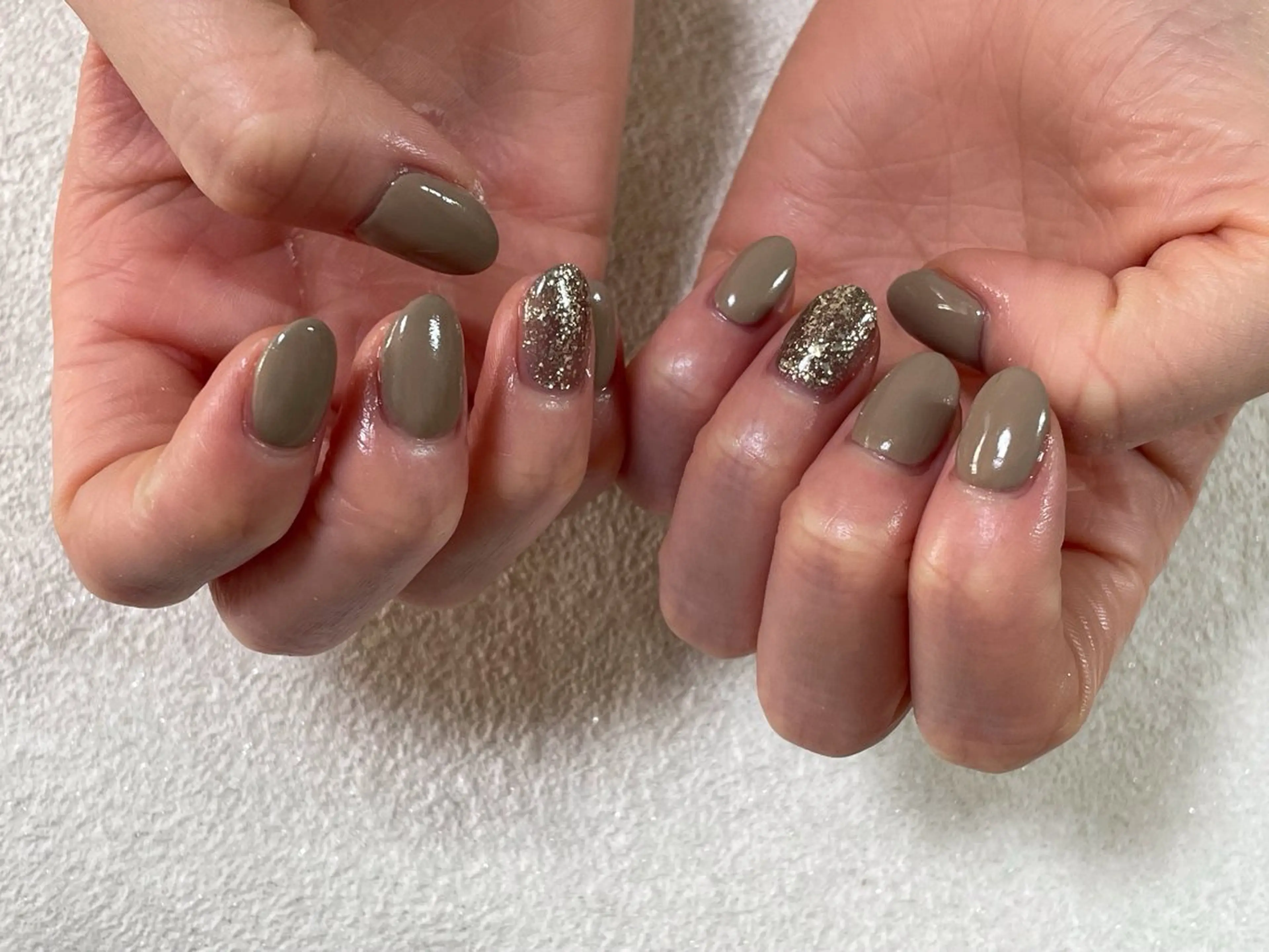 ネイル オーロラネイル フットネイル フレンチネイル ジェルネイル 韓国ネイル ハンドネイル kiki nail &brow二子玉川の眉毛・アイブロウイメージ