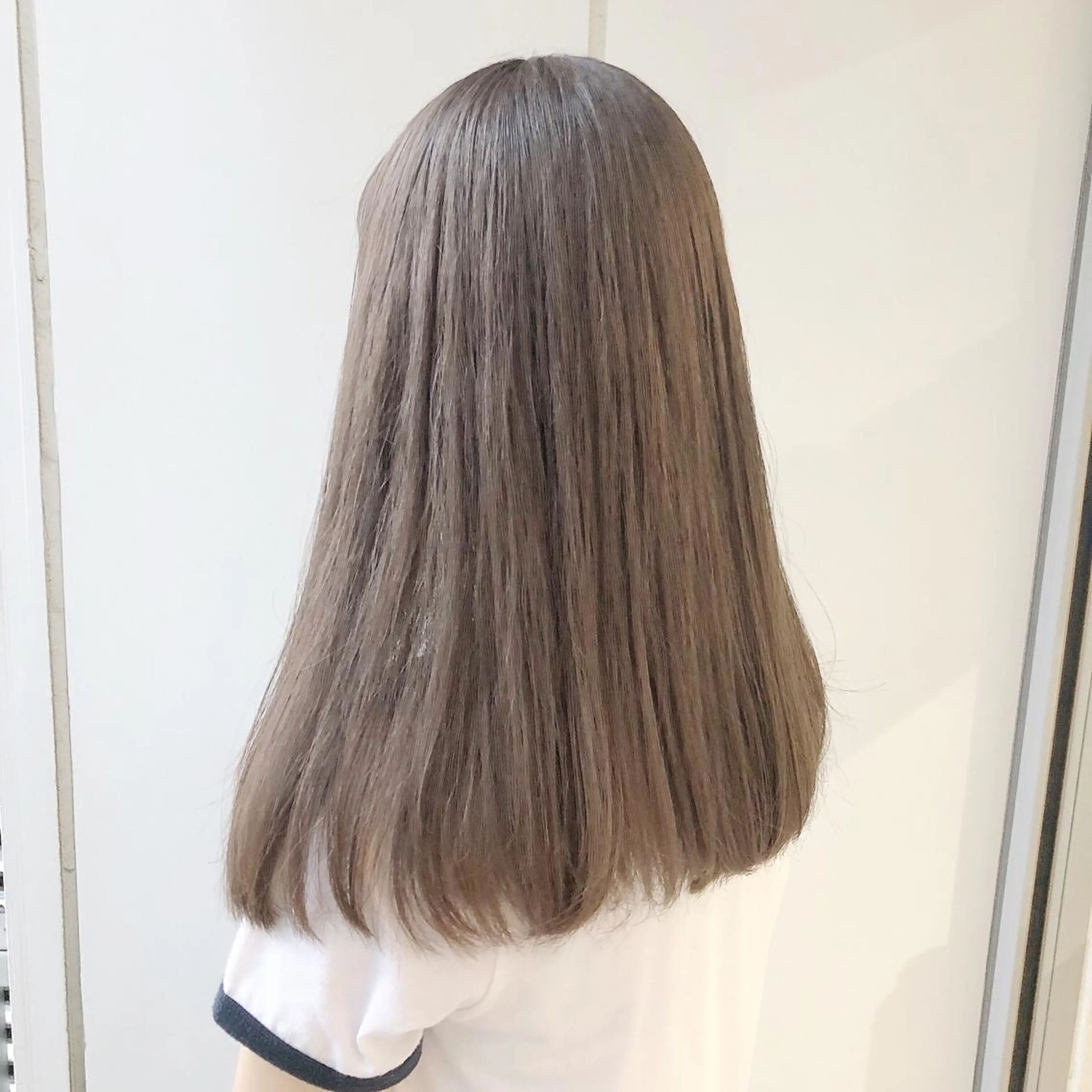 ロング カラー ヘアアレンジ 榎園 由美のヘアスタイル