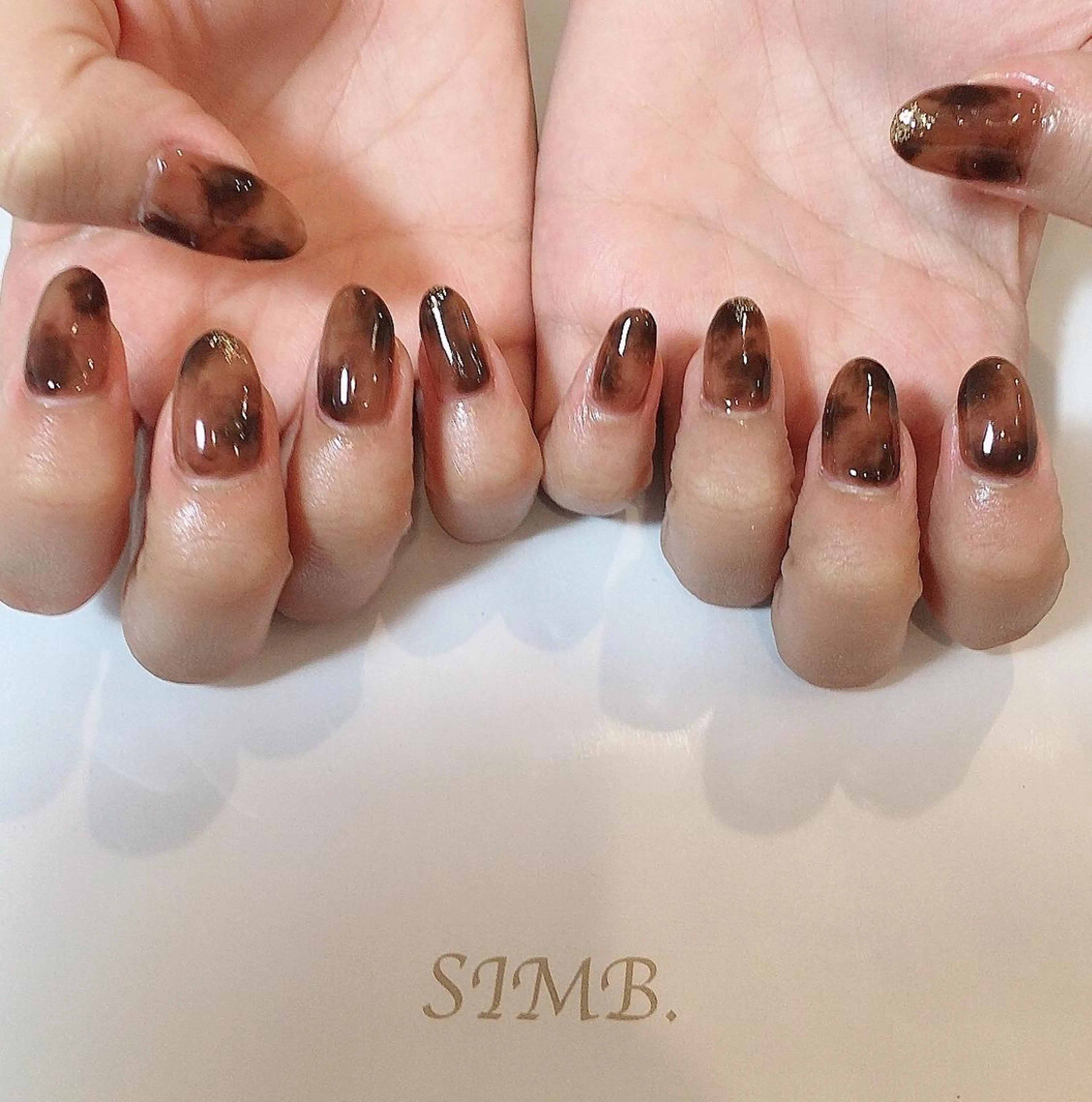 ネイル べっ甲ネイル nailsalon SIMB.のネイルデザイン