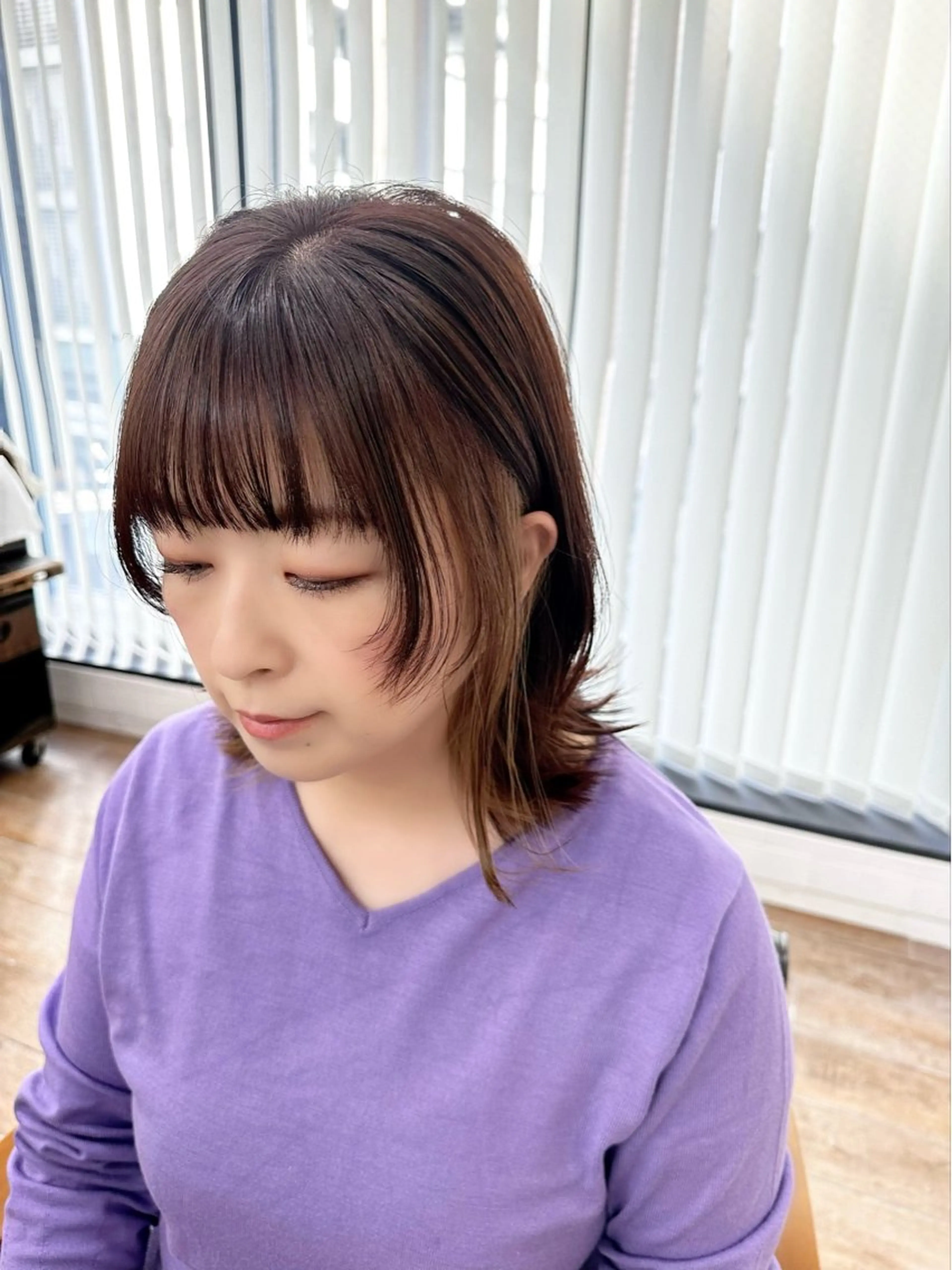 ミディアム カラー パーマ ヘアアレンジ メンズ キッズ レイヤーカット／顔周 りカット/縮毛矯正のヘアスタイル