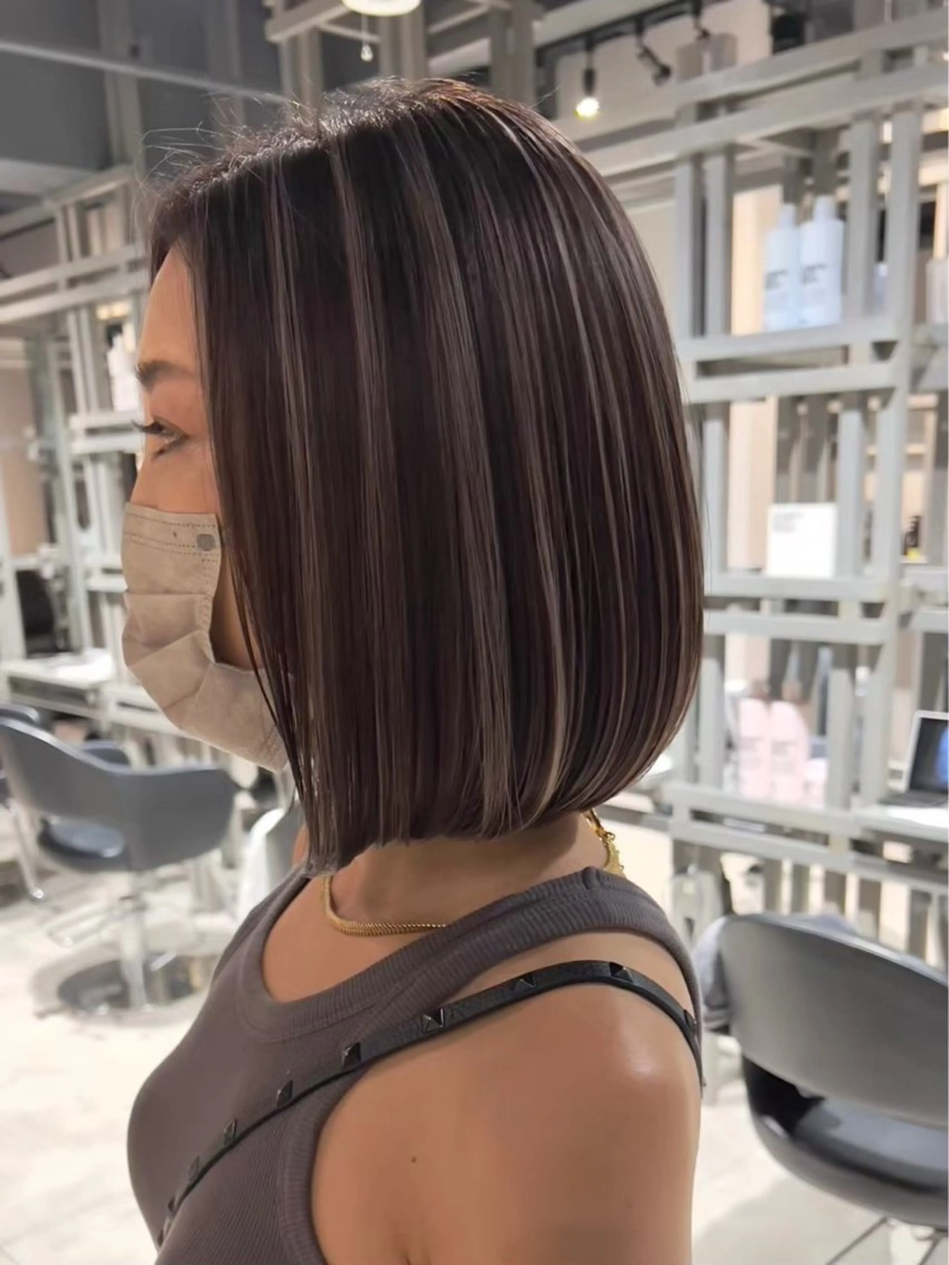 ショート カラー 透明感カラー/レイヤ ーhinata.のヘアスタイル