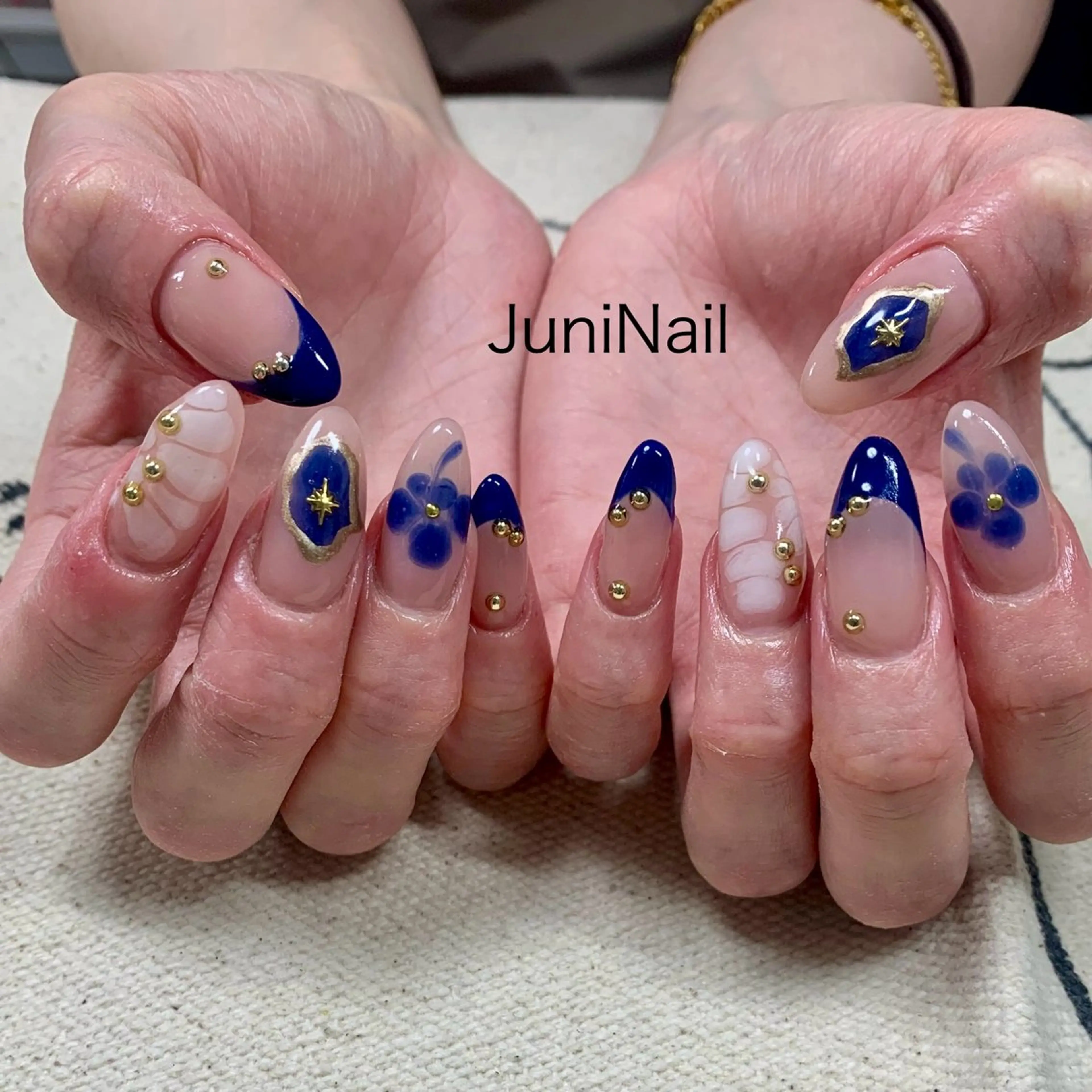 ネイル ハンドネイル JuniNail 주니네일🇰🇷suのネイルデザイン