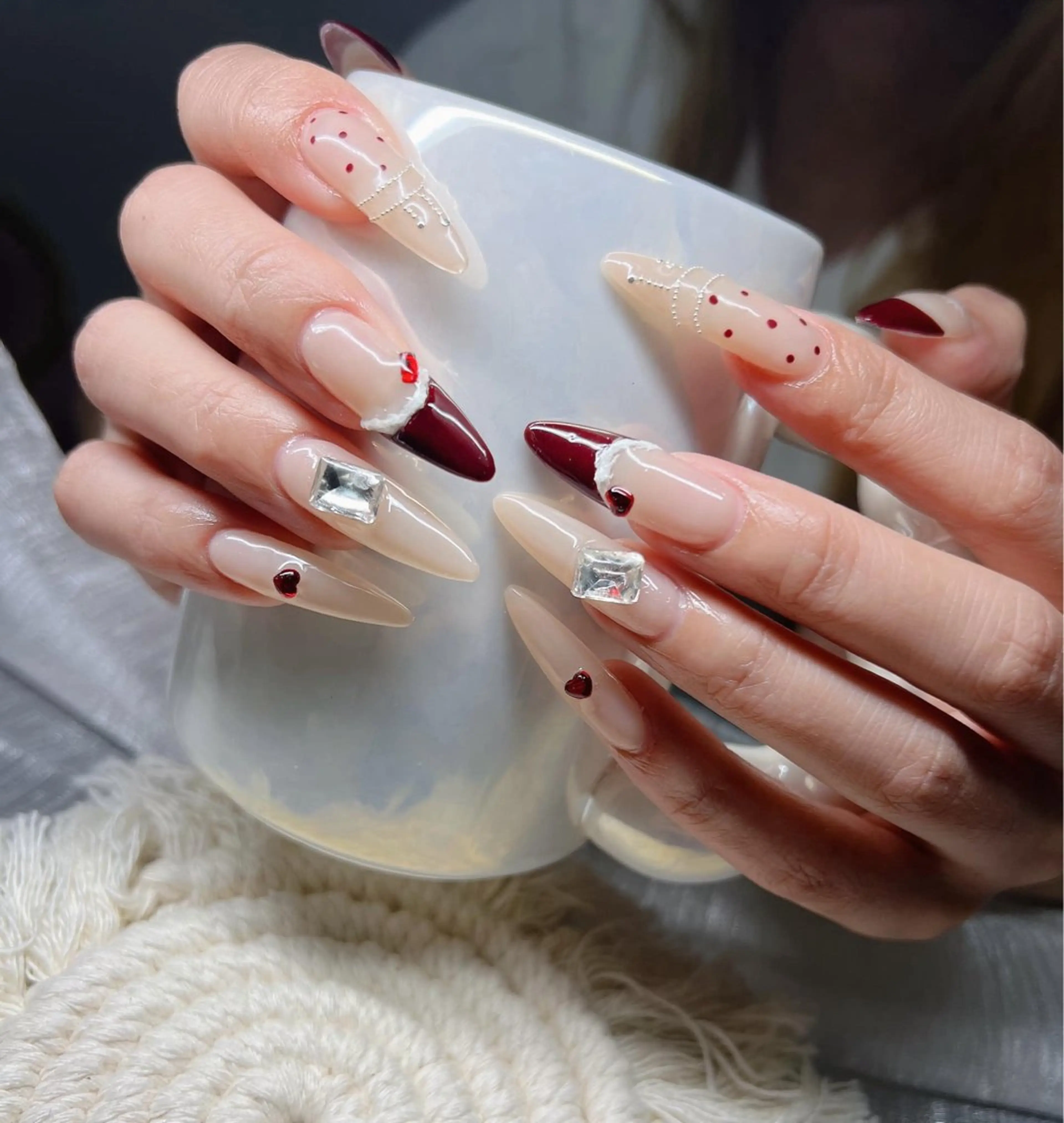 ネイル オーロラネイル チークネイル 長さ出し フットネイル フレンチネイル Lee Nails チップ長さだし専門店のネイルデザイン