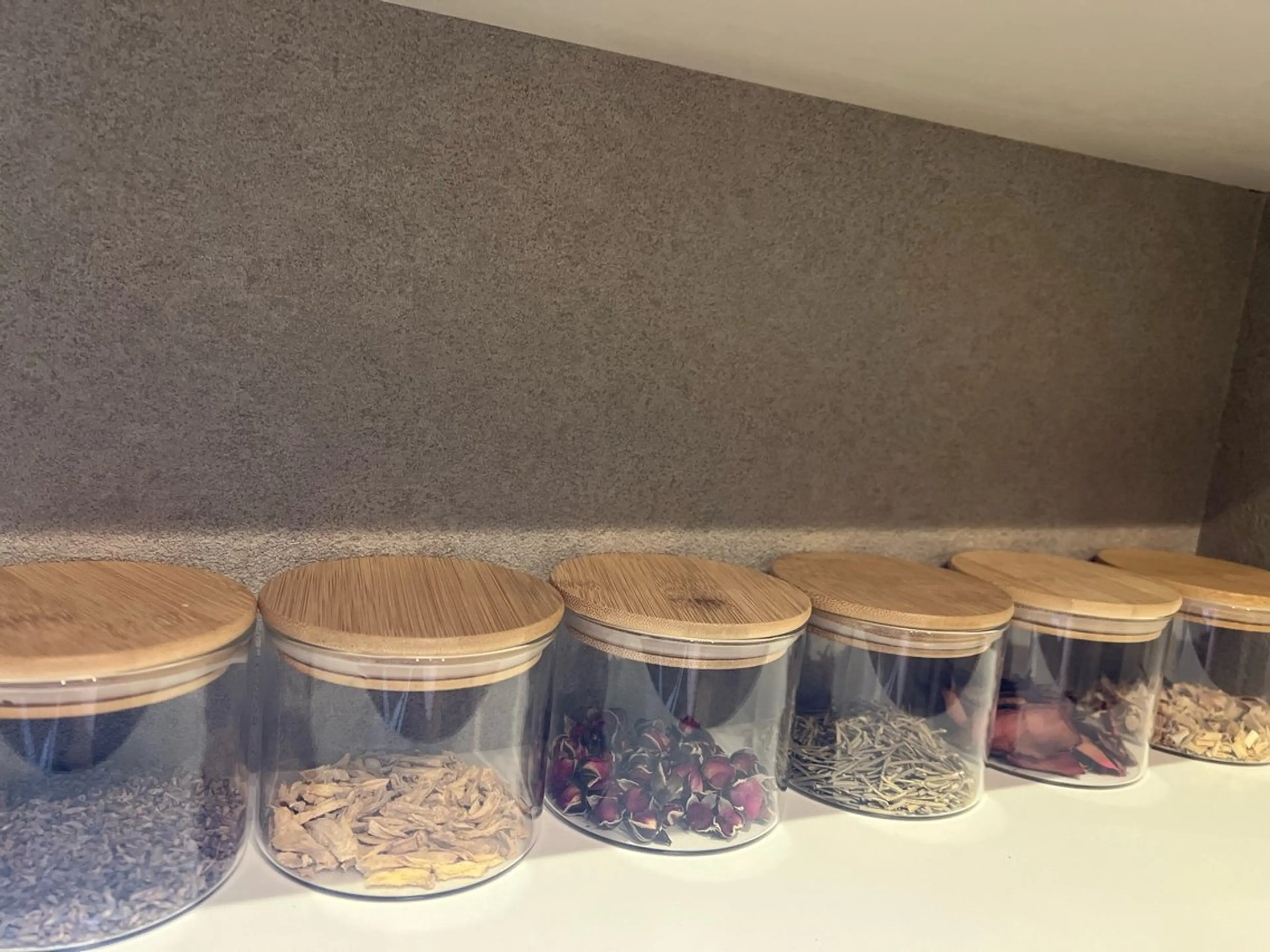 AM＋（アムプラス）所属・𝐀𝐌+袖ヶ浦店 ___𝐀𝐘𝐀.のエステ・リラクイメージ