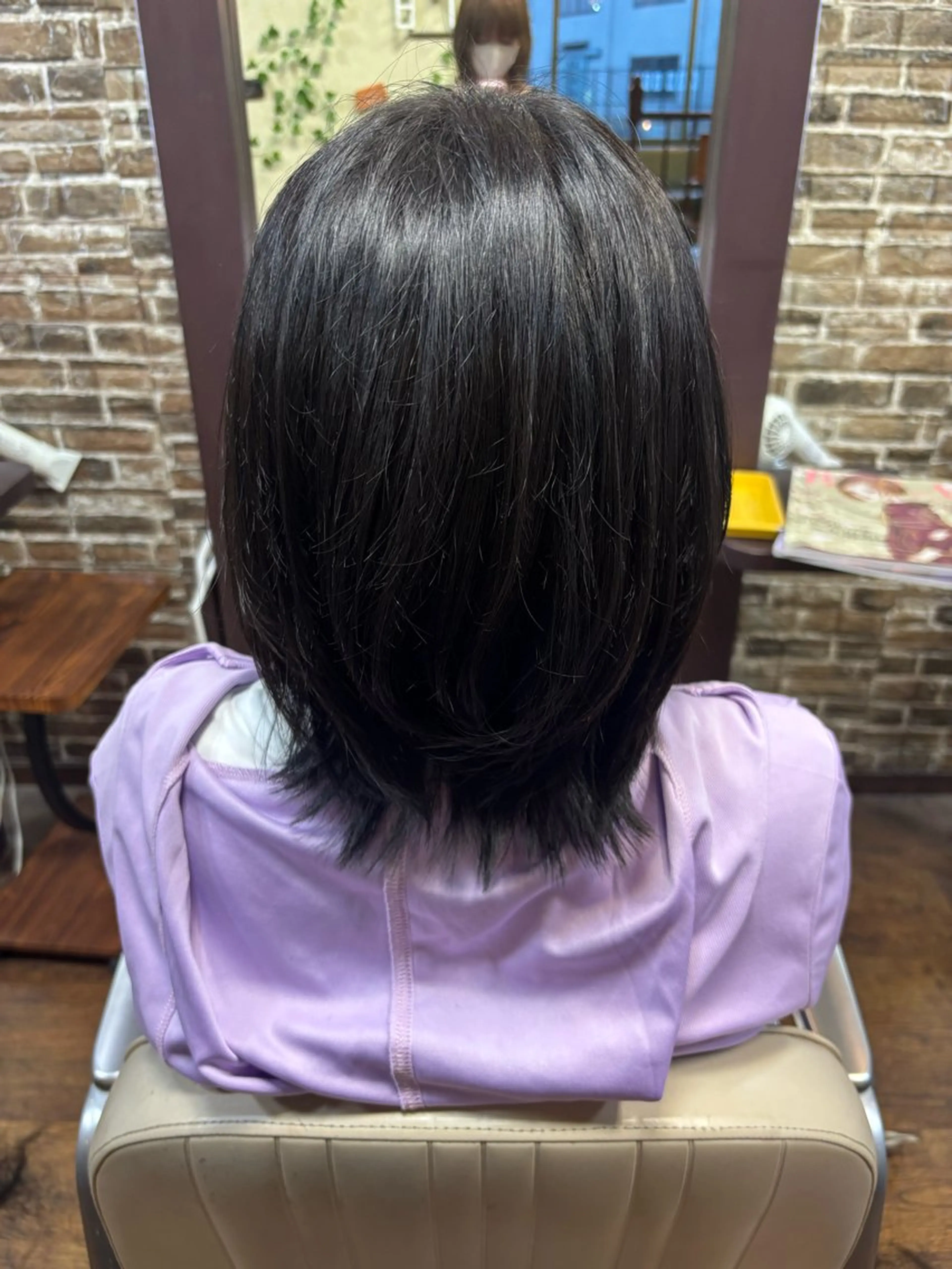 ミディアム 《UP's》 MISAKIのヘアスタイル