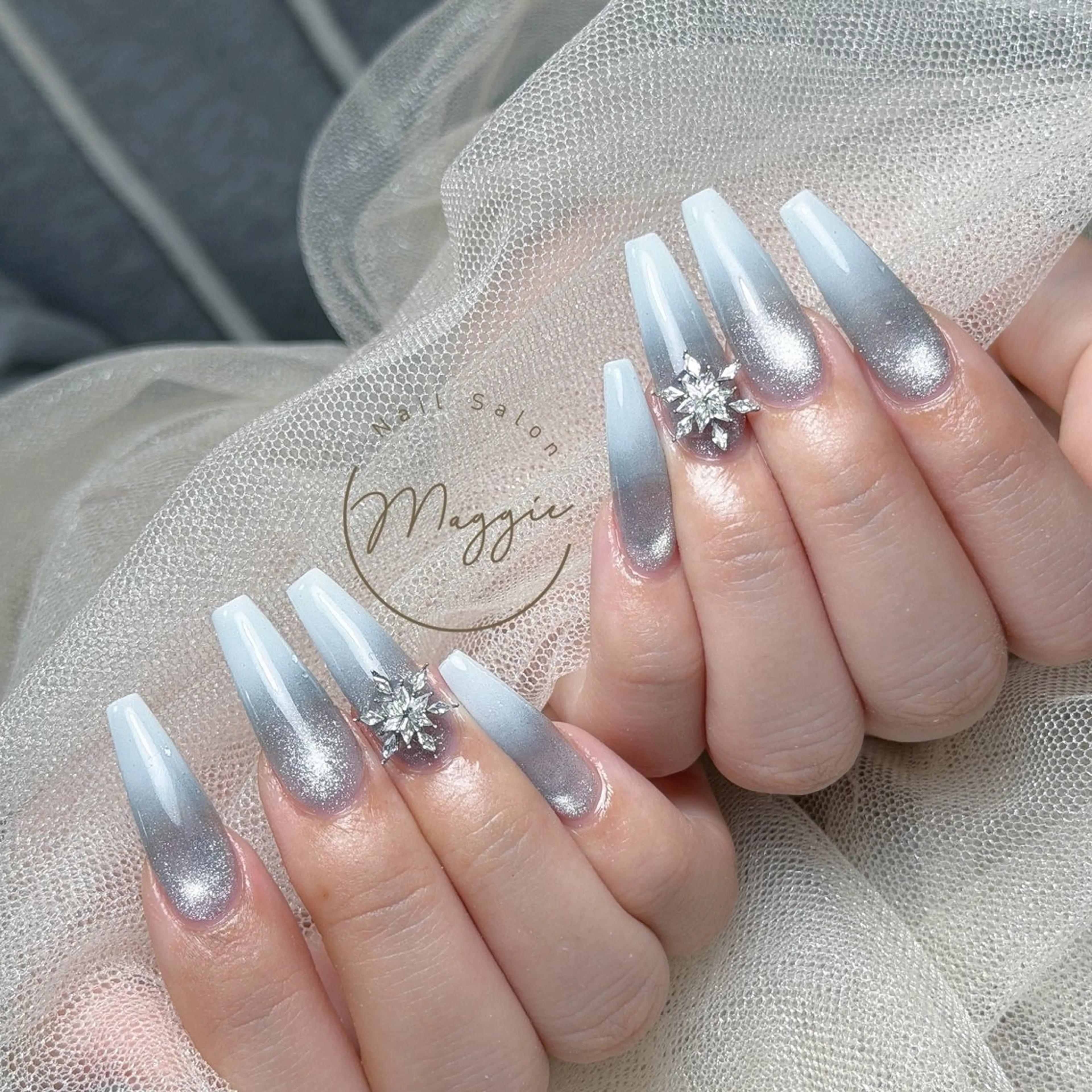 ネイル Maggie Nail🦩のネイルデザイン