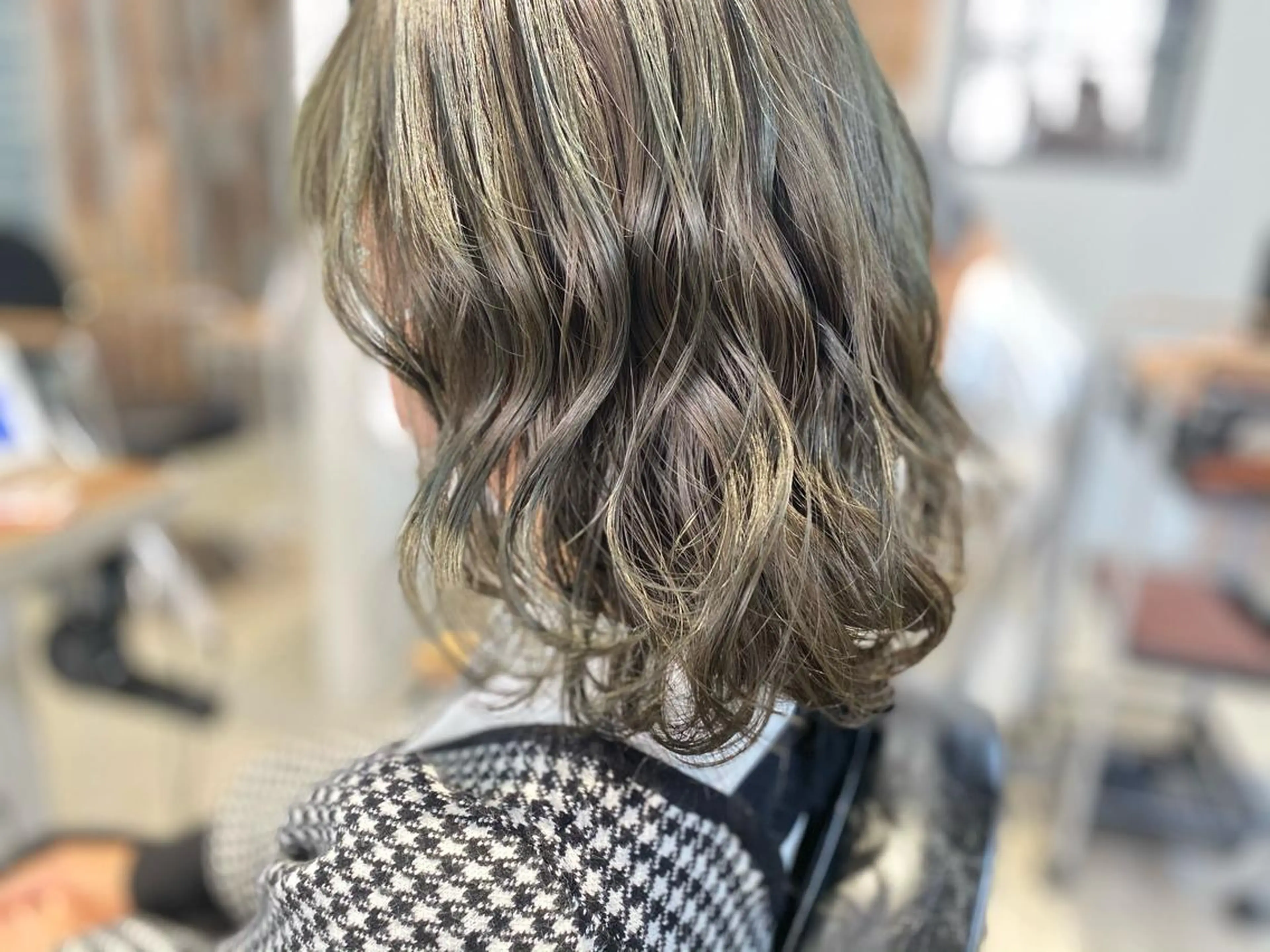 ミディアム カラー Grande Luce所属・新店舗🌟美髪矯正 🌟三塚有紀子のヘアスタイル