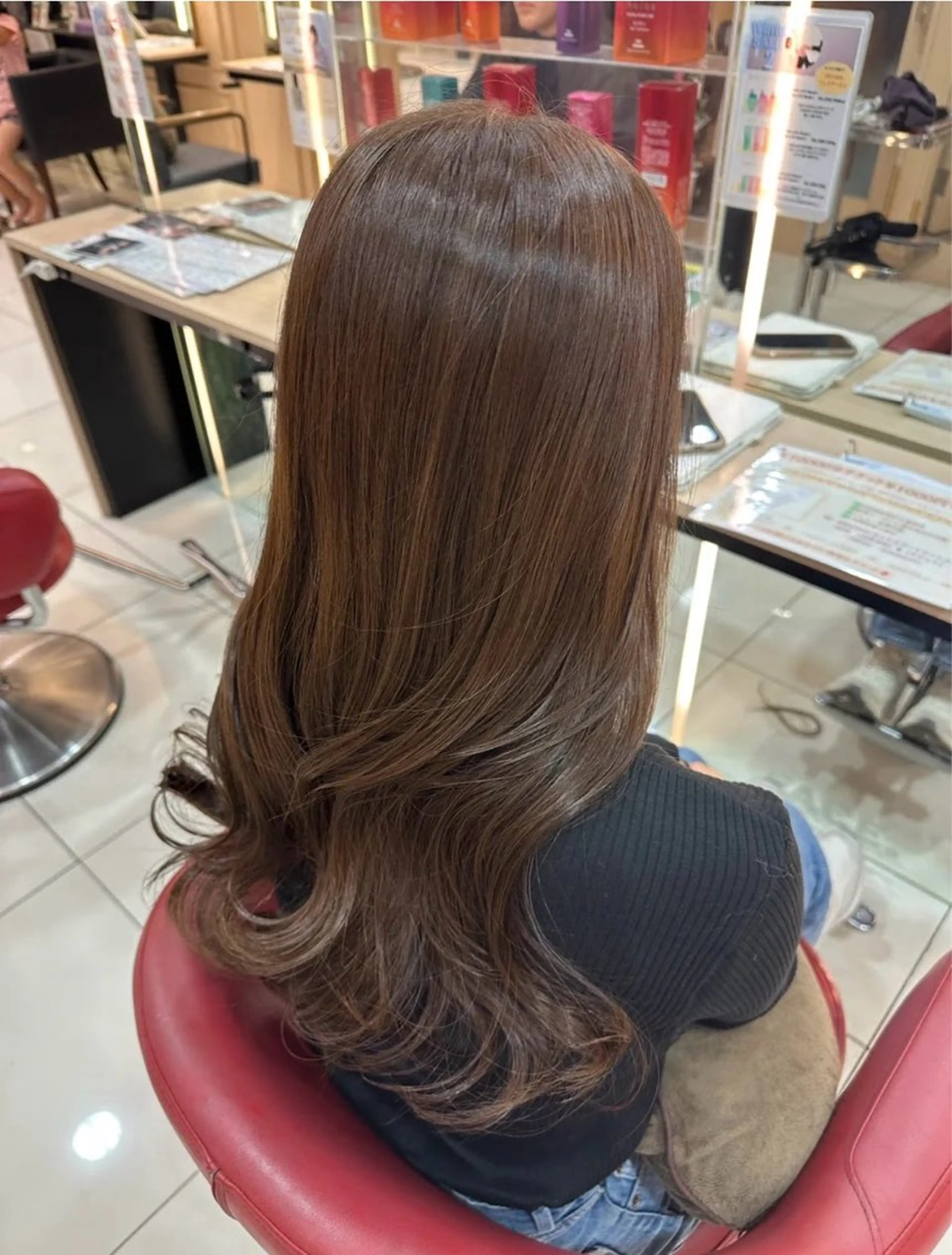 ロング カラー ベージュカラー 透明感カラー イルミナカラー ヘアカラー 透明感オリーブ🫒 ×レイヤーMIKUのヘアスタイル
