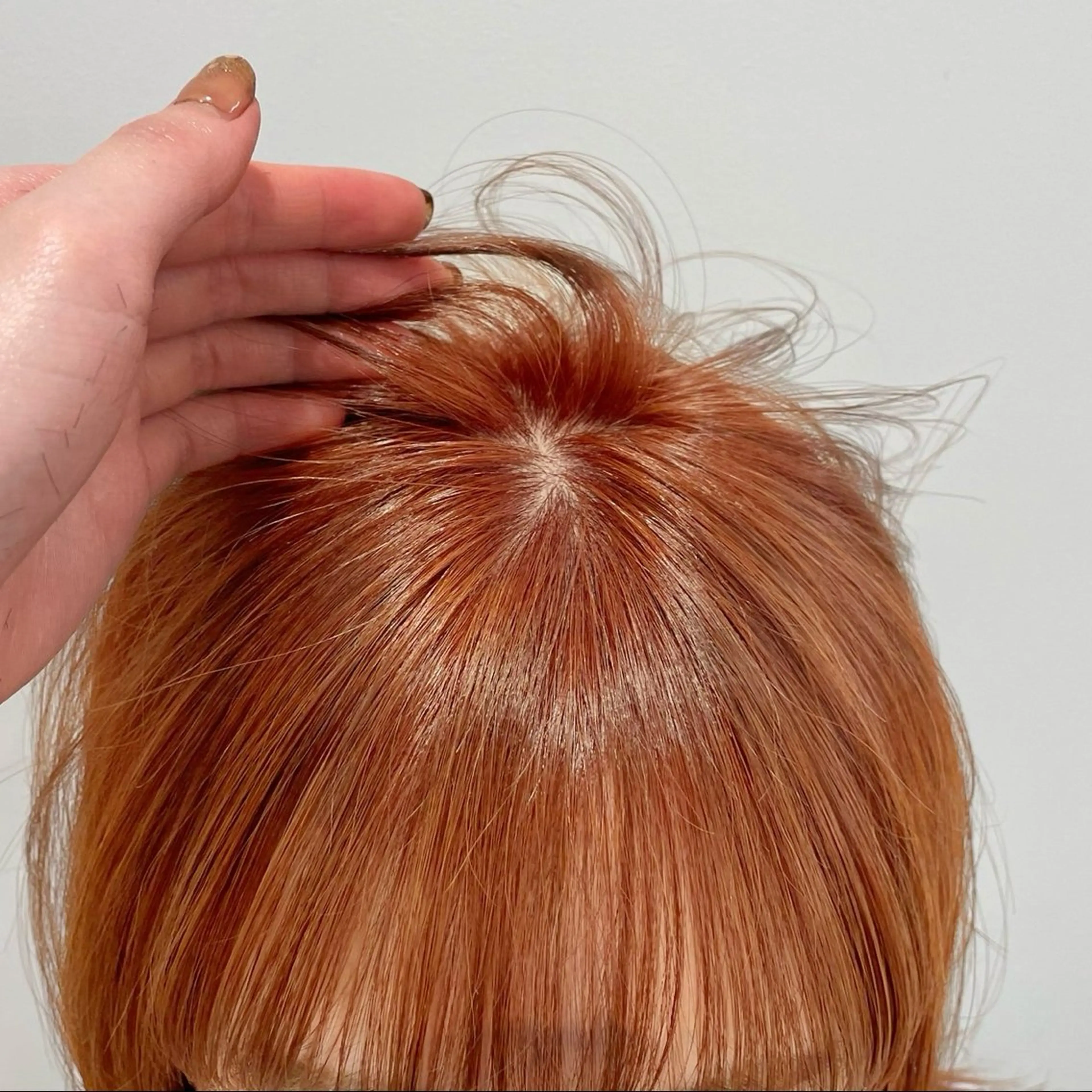 ショート カラー ベージュカラー ブリーチ オレンジ オレンジベージュ 透明感/ベージュ /kazui🐈のヘアスタイル