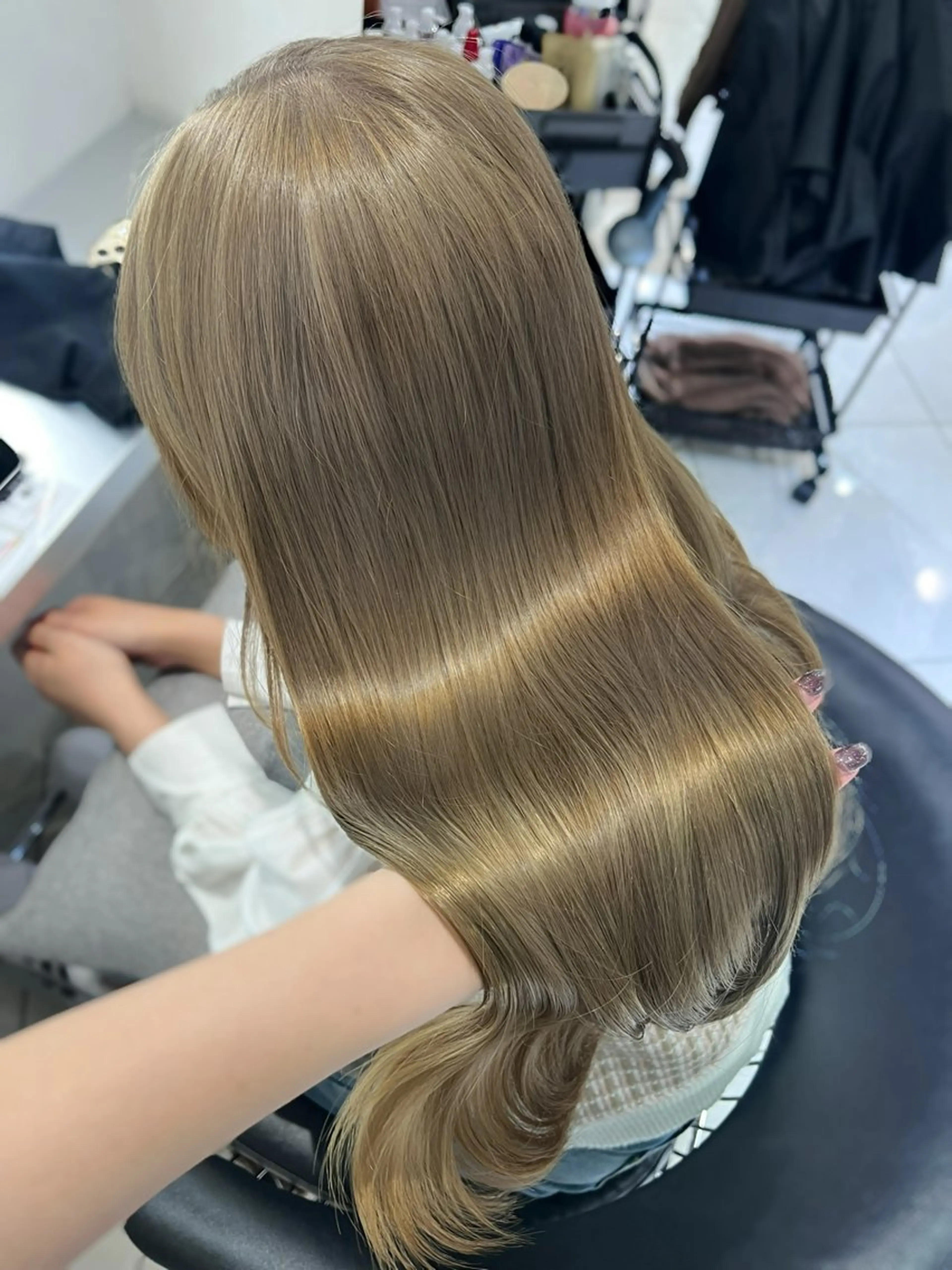 ロング カラー ベージュカラー ブリーチ ミルクティーベージュ ヘアカラー トリートメント 韓国レイヤー×モテ髪 /MITSUKI🤍のヘアスタイル