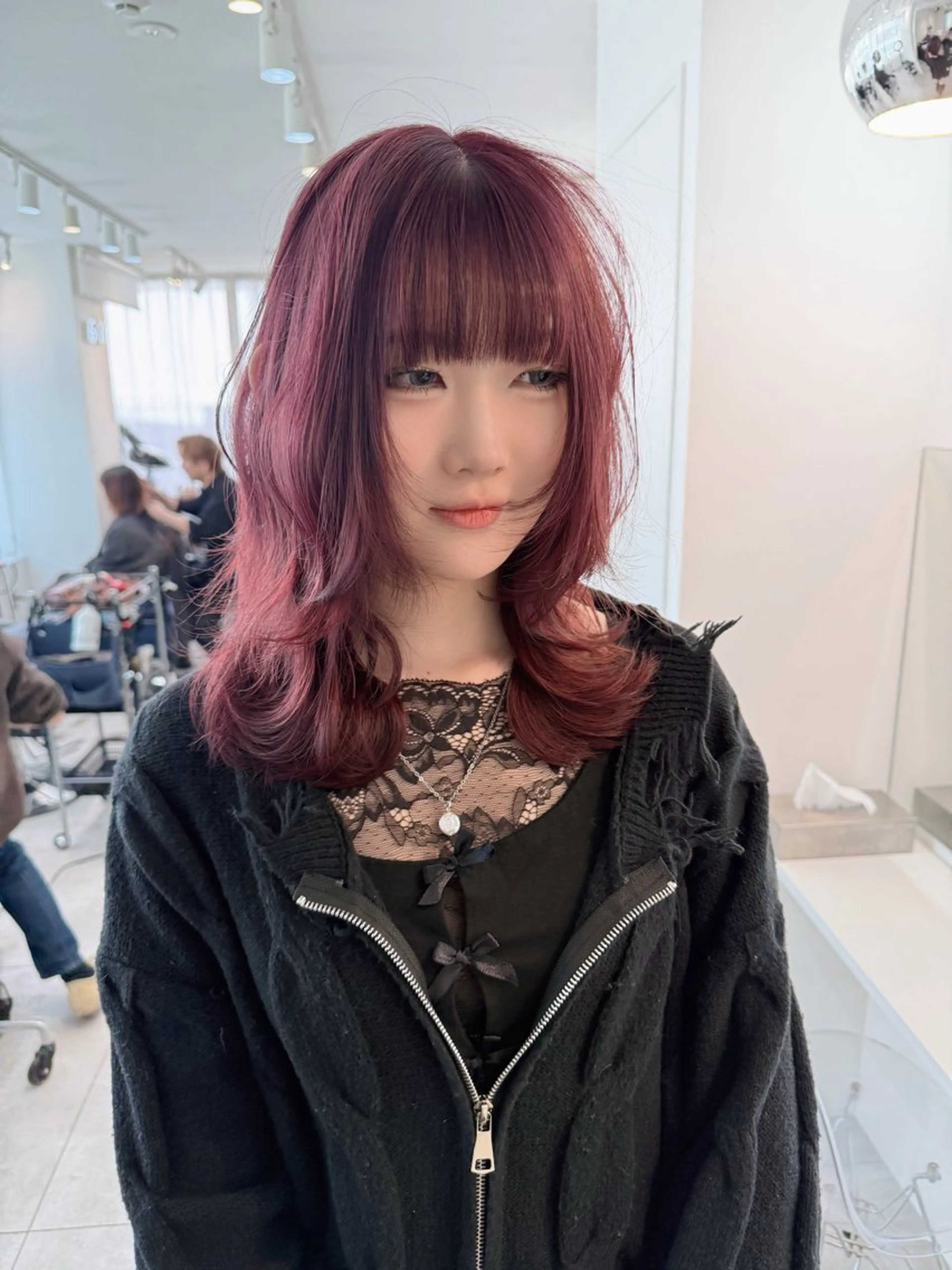 セミロング カット ヘアカラー トリートメント 韓国ヘア/ワンホン ちひろのヘアスタイル