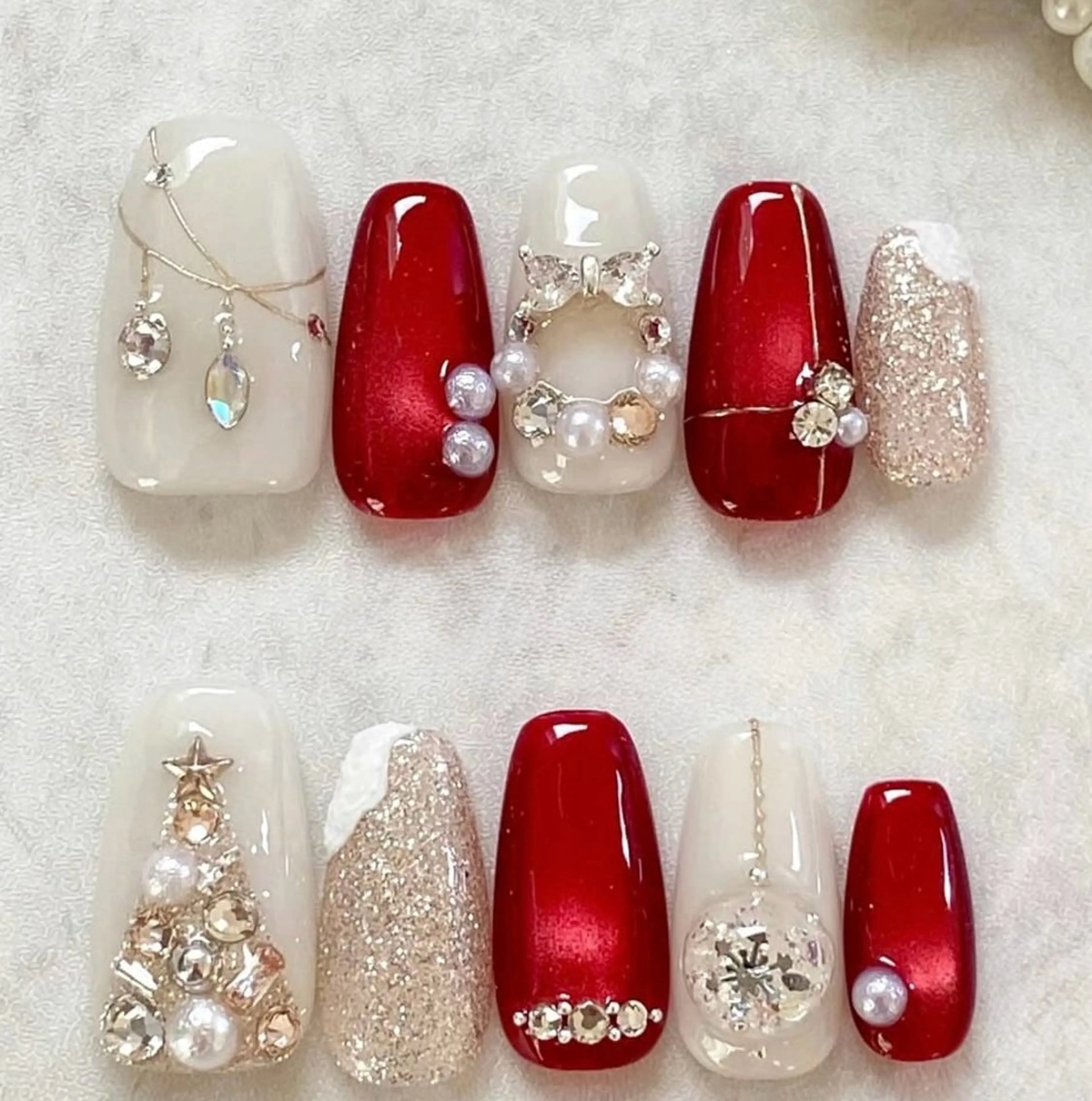 ネイル ボルドー 長さ出し ジェルネイル キラキラネイル ロングネイル ハンドネイル Queeens nailのネイルデザイン