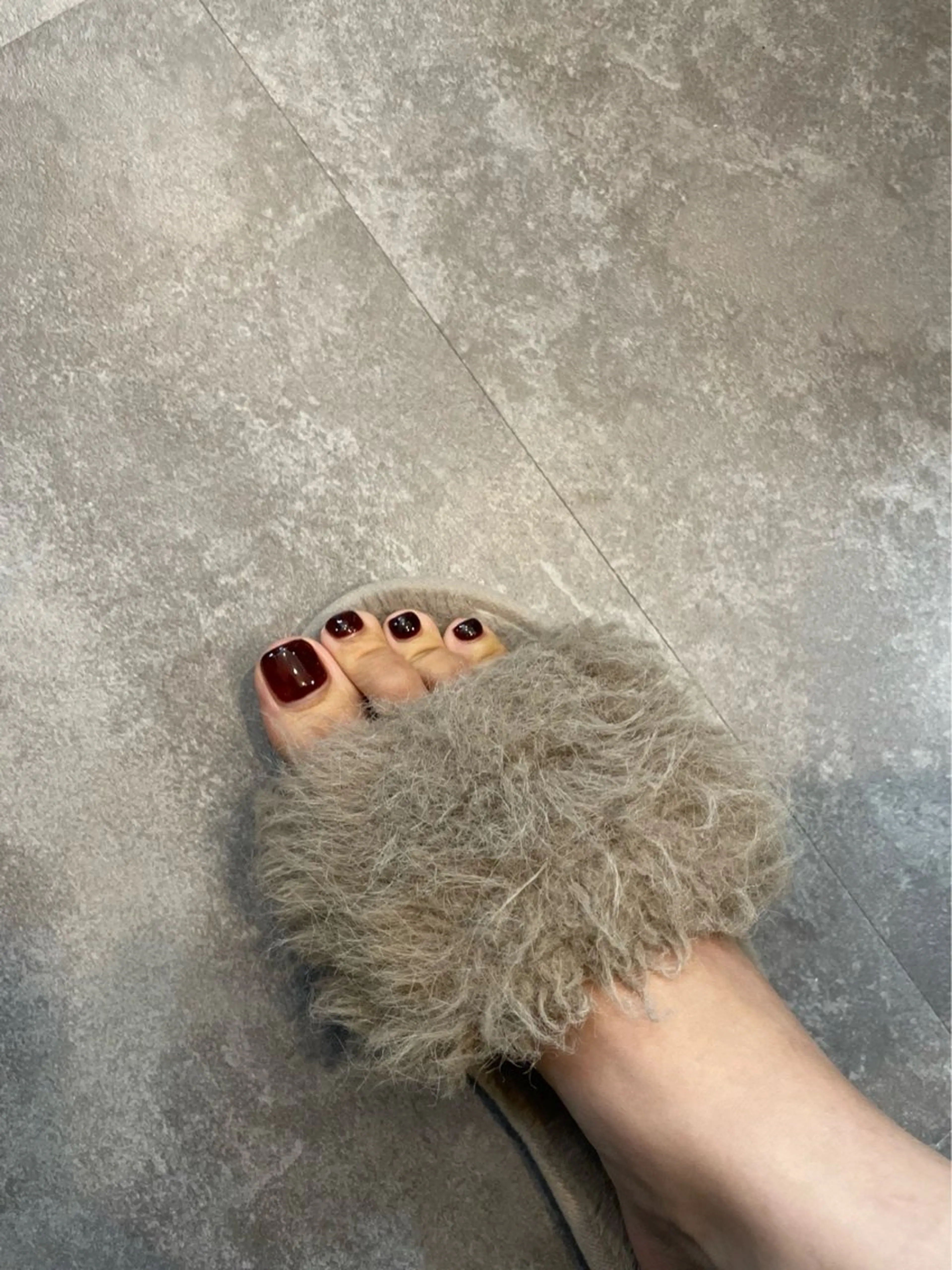 ネイル フットネイル ワンカラーネイル atelier design Amiのネイルデザイン