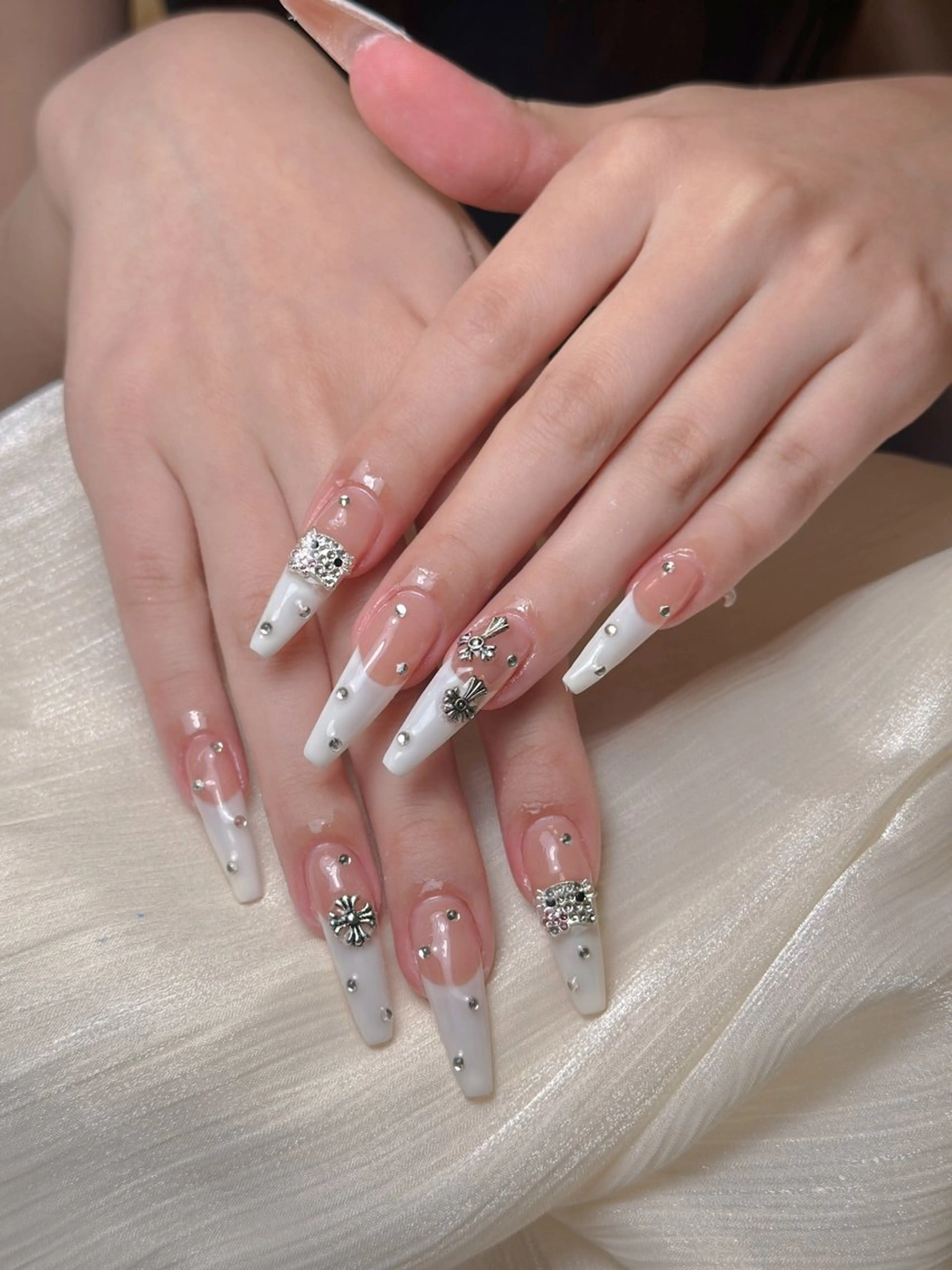 ネイル ネイル👑クイーンズ NailQueensのネイルデザイン