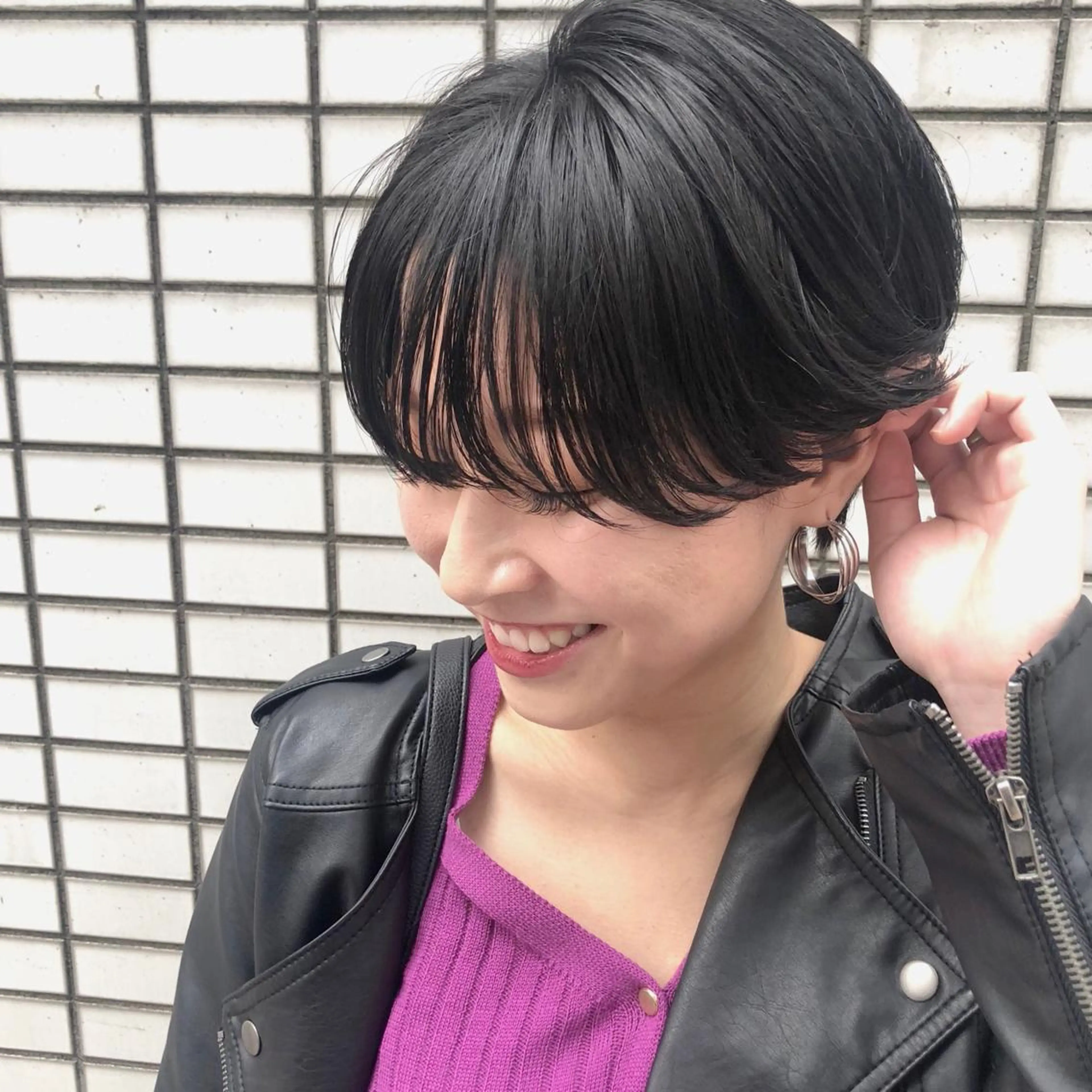 ショート カラー バレイヤージュ ハイライトカラー ハイライト レイヤーカット ショートヘア カット circus by KENJE 町田店のヘアスタイル