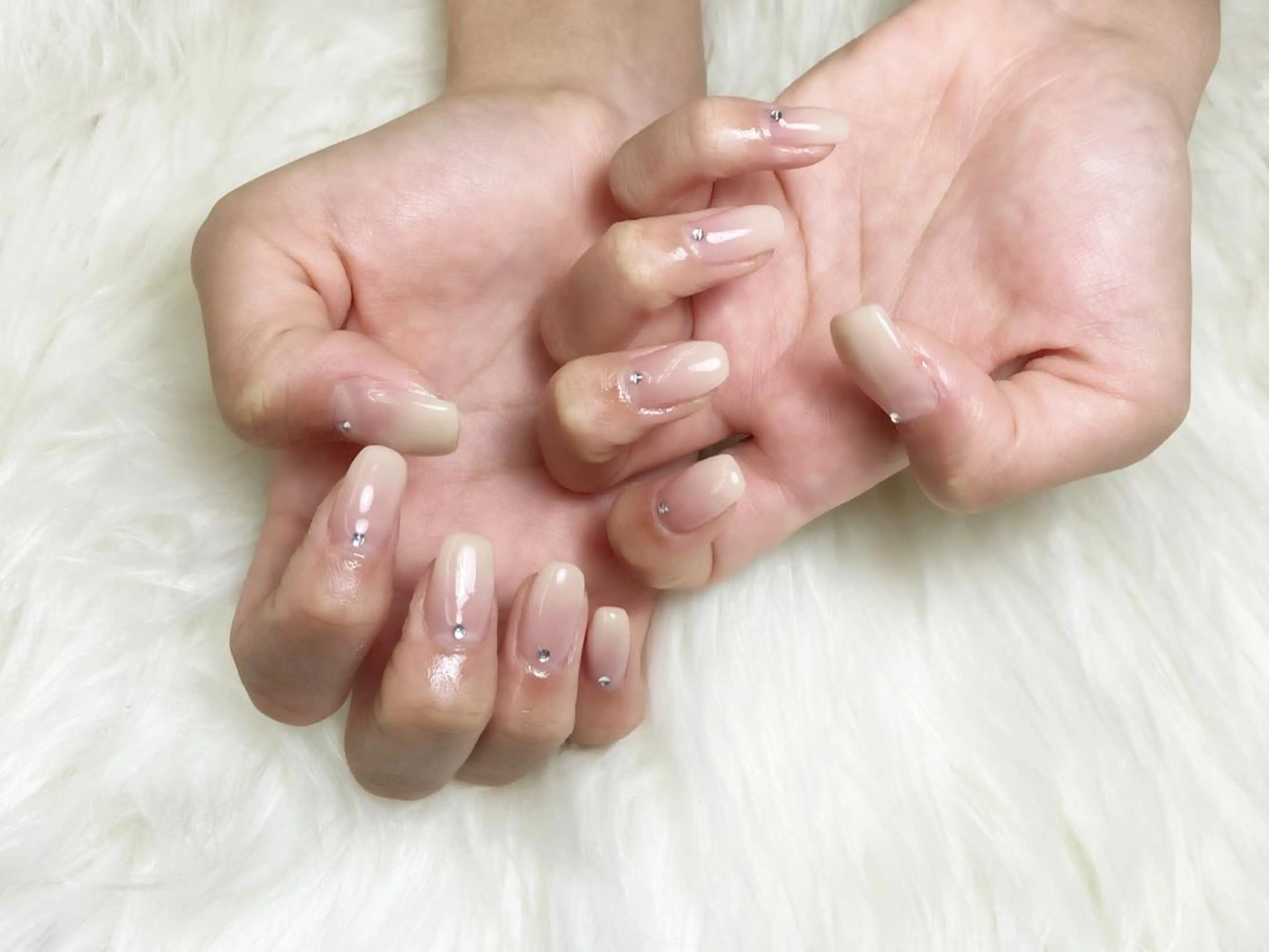 ネイル MARIANAIL マリアネイル所属・川上 真智子のネイルデザイン