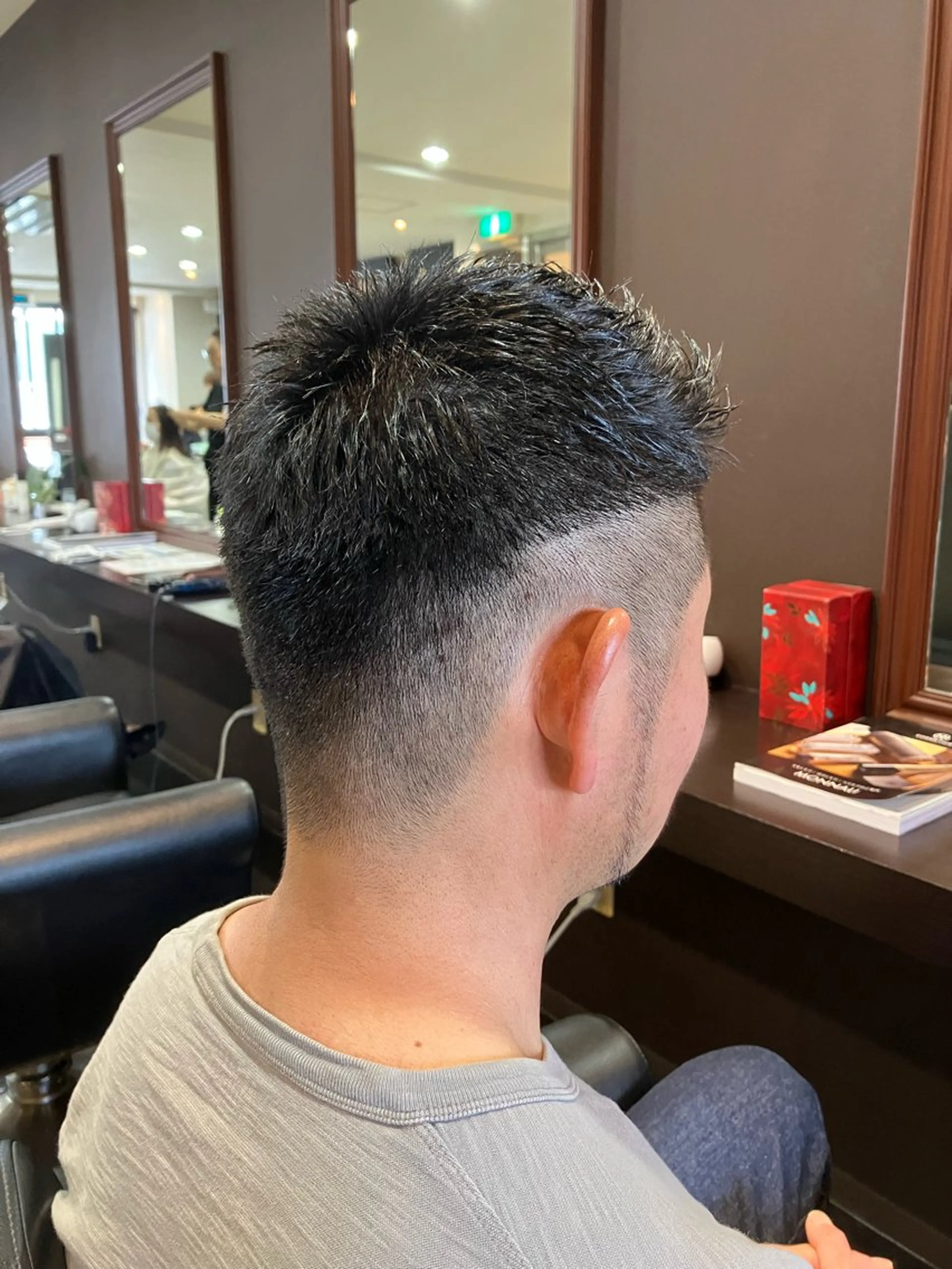 メンズ 前之園 ひかるのヘアスタイル