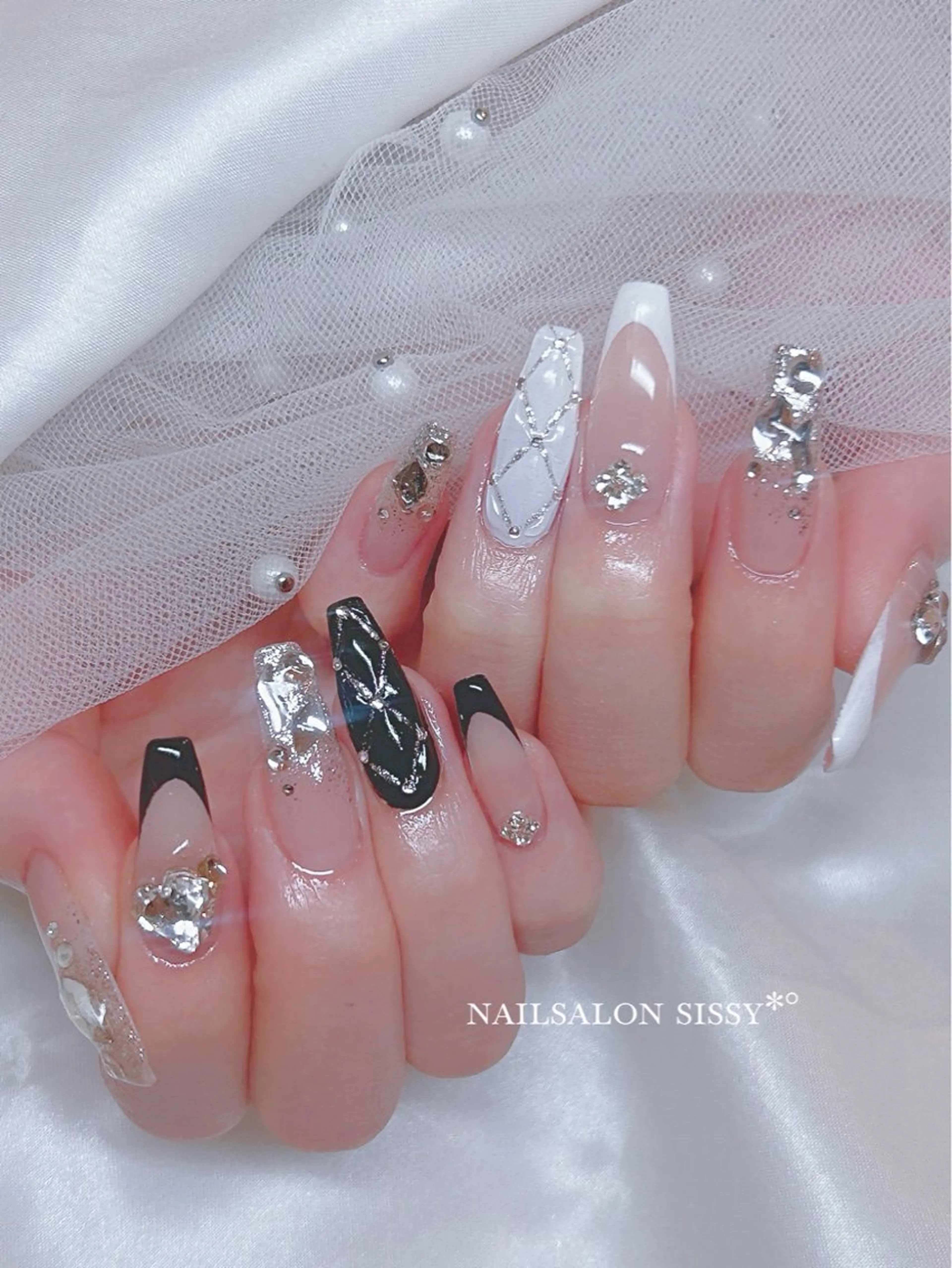 ネイル sissy suzukaのネイルデザイン