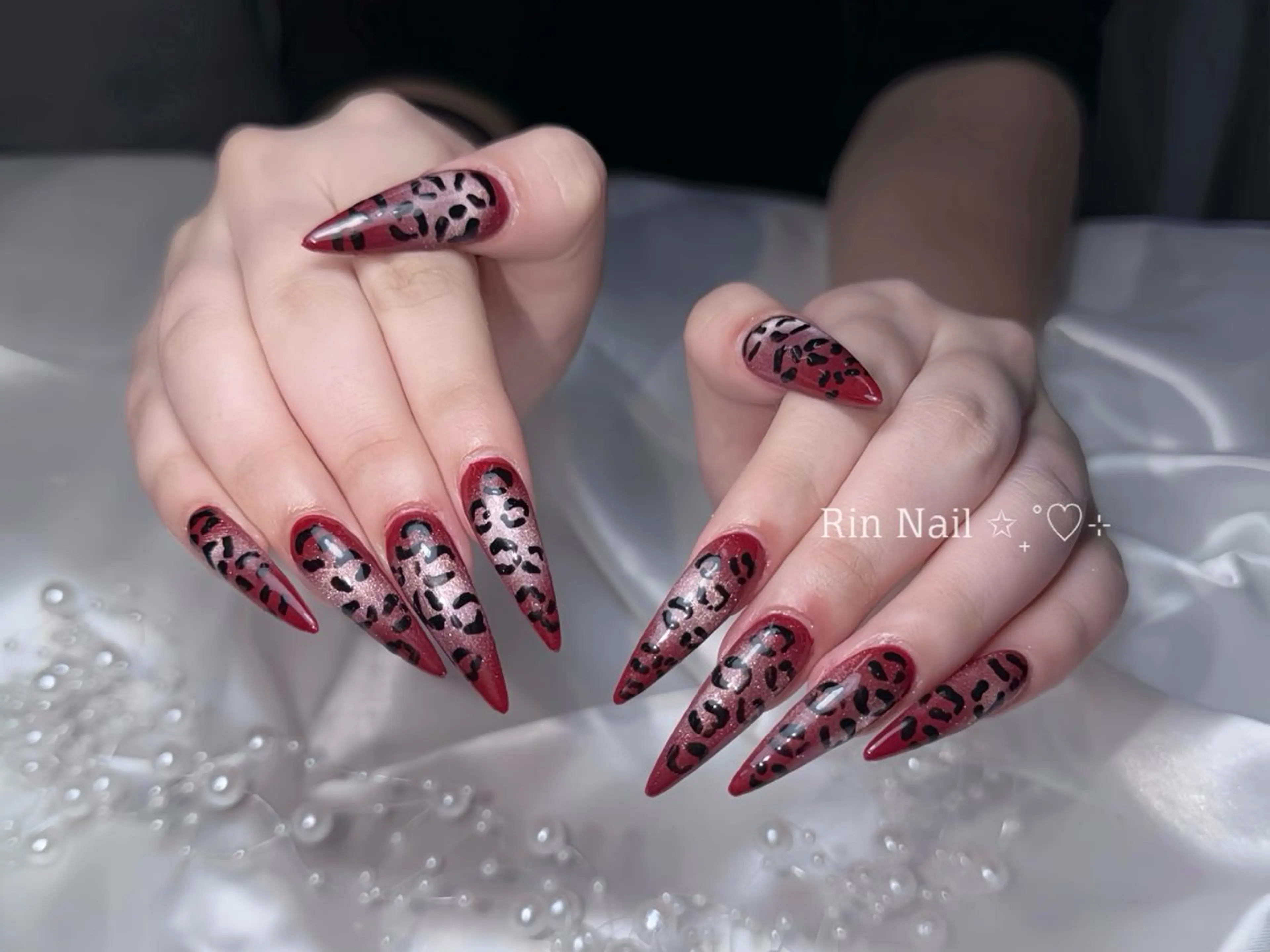 ネイル ボルドー フレンチネイル グラデーション キラキラネイル 韓国ネイル ハンドネイル Rin Nail Shinokuboのネイルデザイン