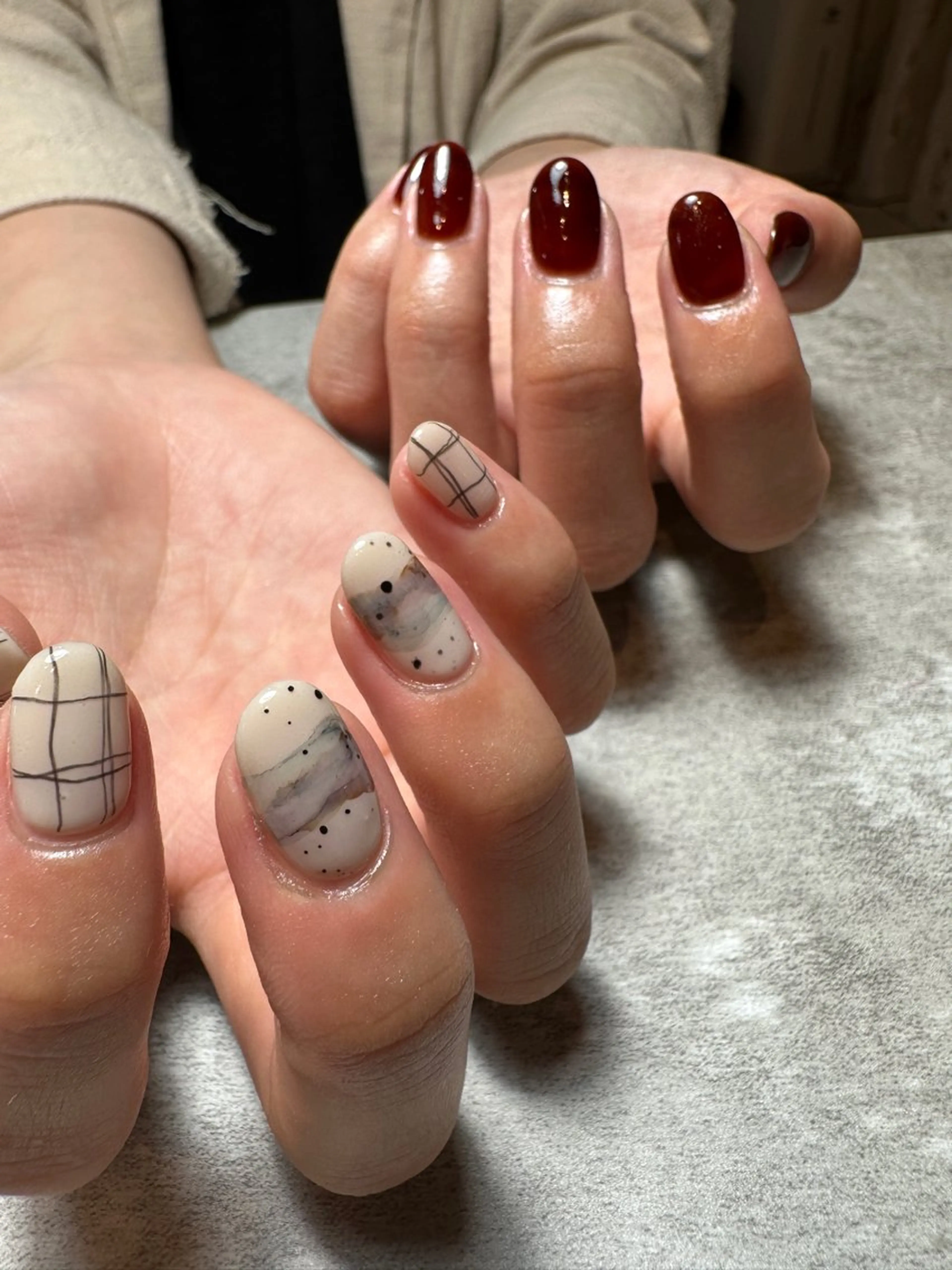 ネイル ニュアンスネイル NAIL'S MODAのネイルデザイン