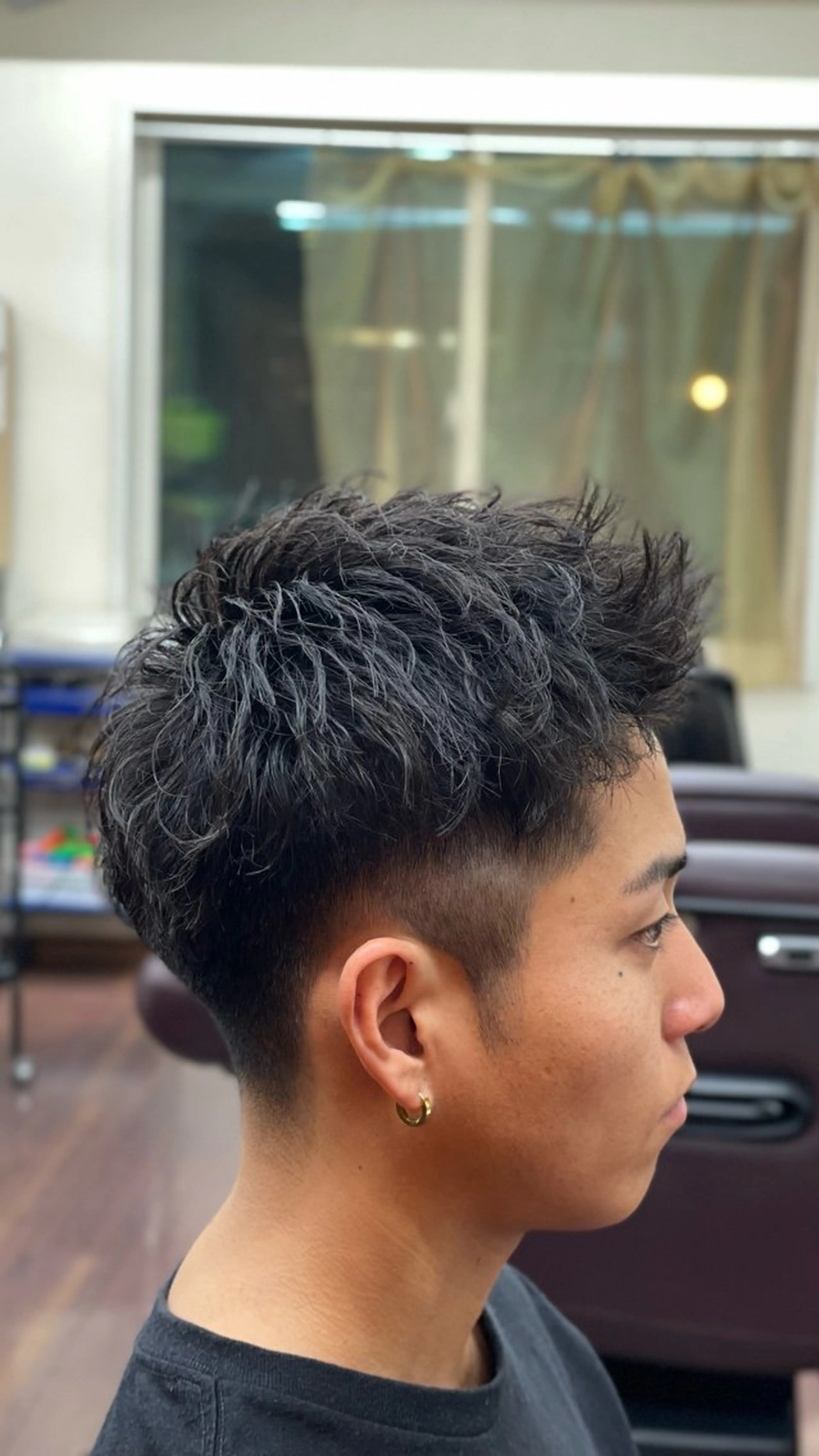 ショート パーマ メンズ メンズパーマ 赤司 泰樹のヘアスタイル