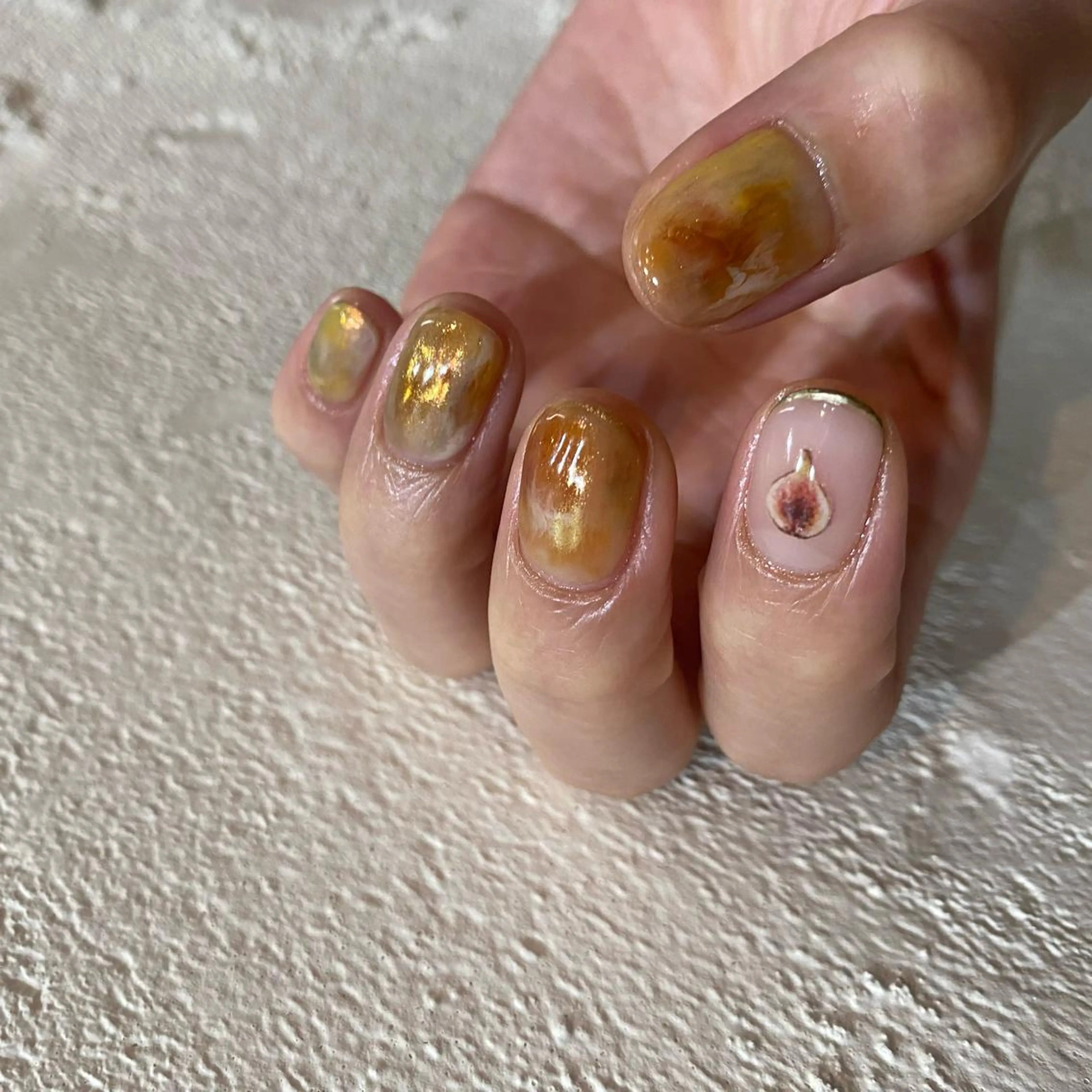 ネイル カジュアル ハンドネイル nable.所属・栗林 実莉のネイルデザイン