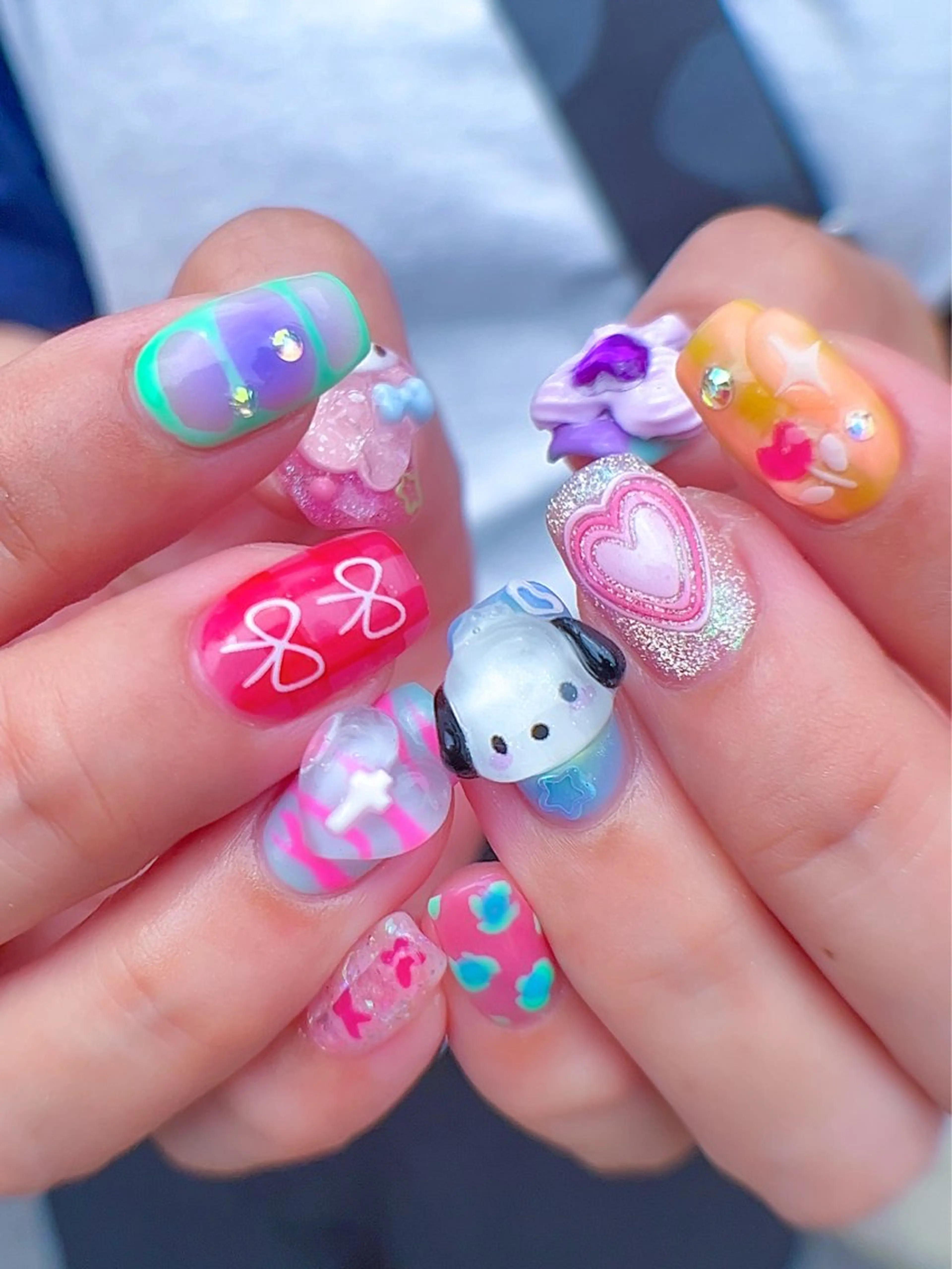 ネイル ハンドネイル ハンドケア ナツインフィニティ ネイルズ（なつ）のネイルデザイン