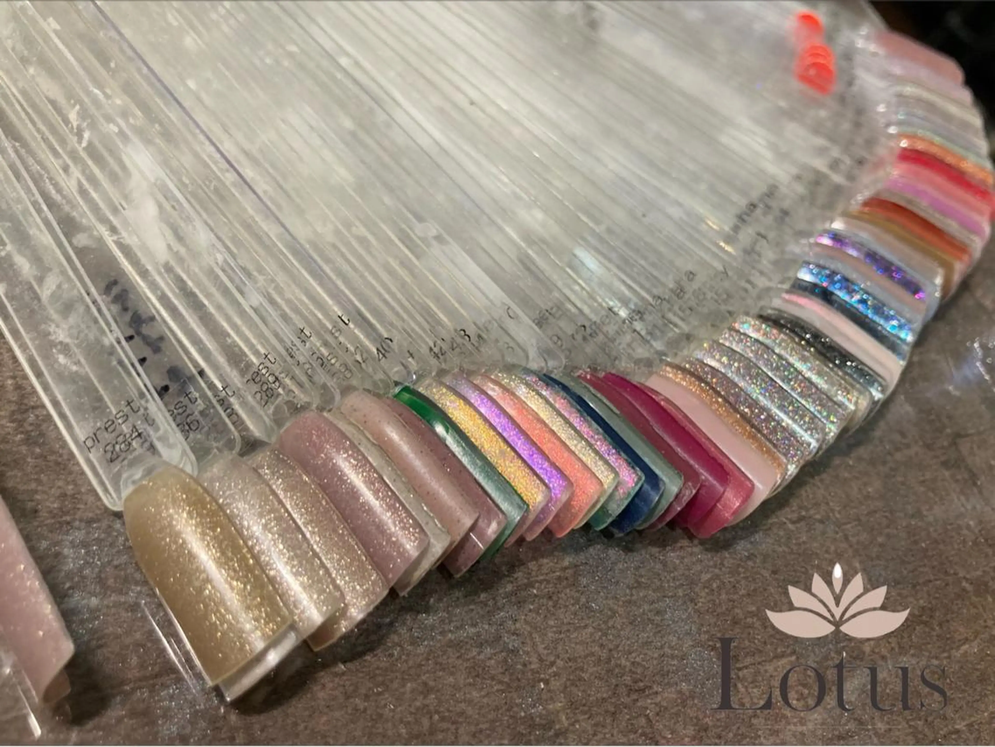 ネイル elu しみずのネイルデザイン