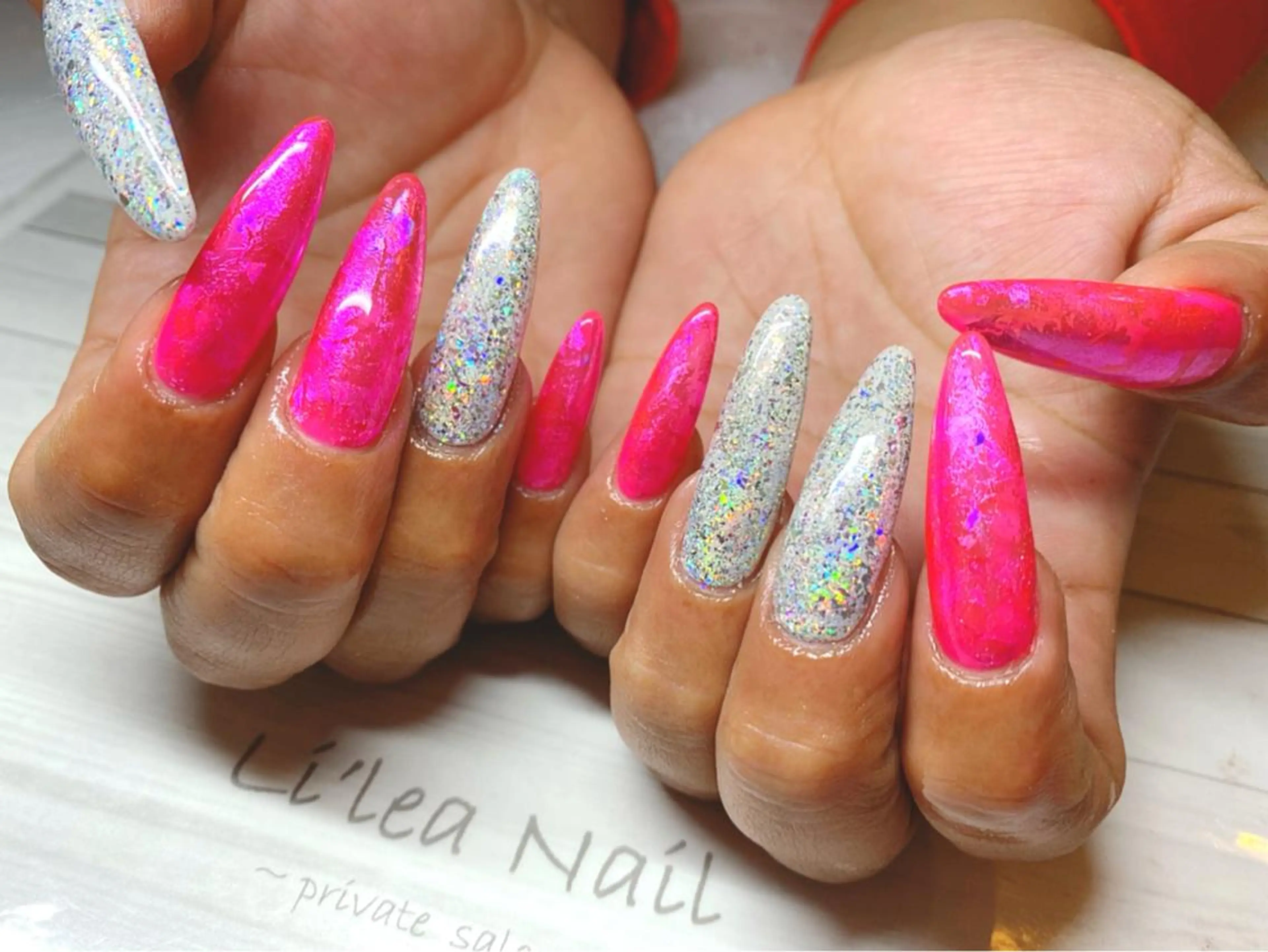 ネイル Li'leaNail AINAのネイルデザイン