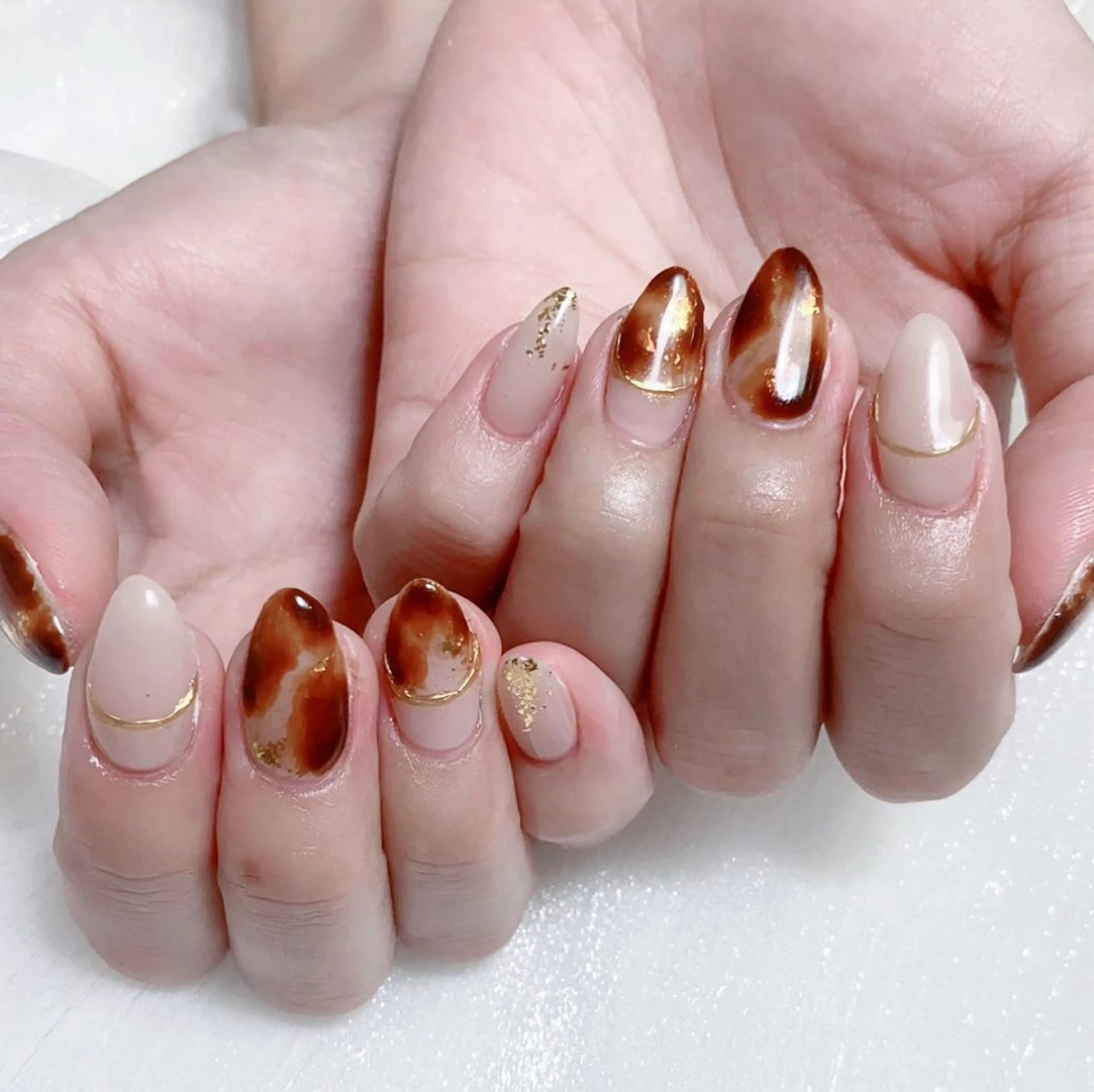 メンズ ネイル メンズ韓国風 アートネイル オーロラネイル ガーリー キラキラネイル Nail salon 木にいるのネイルデザイン