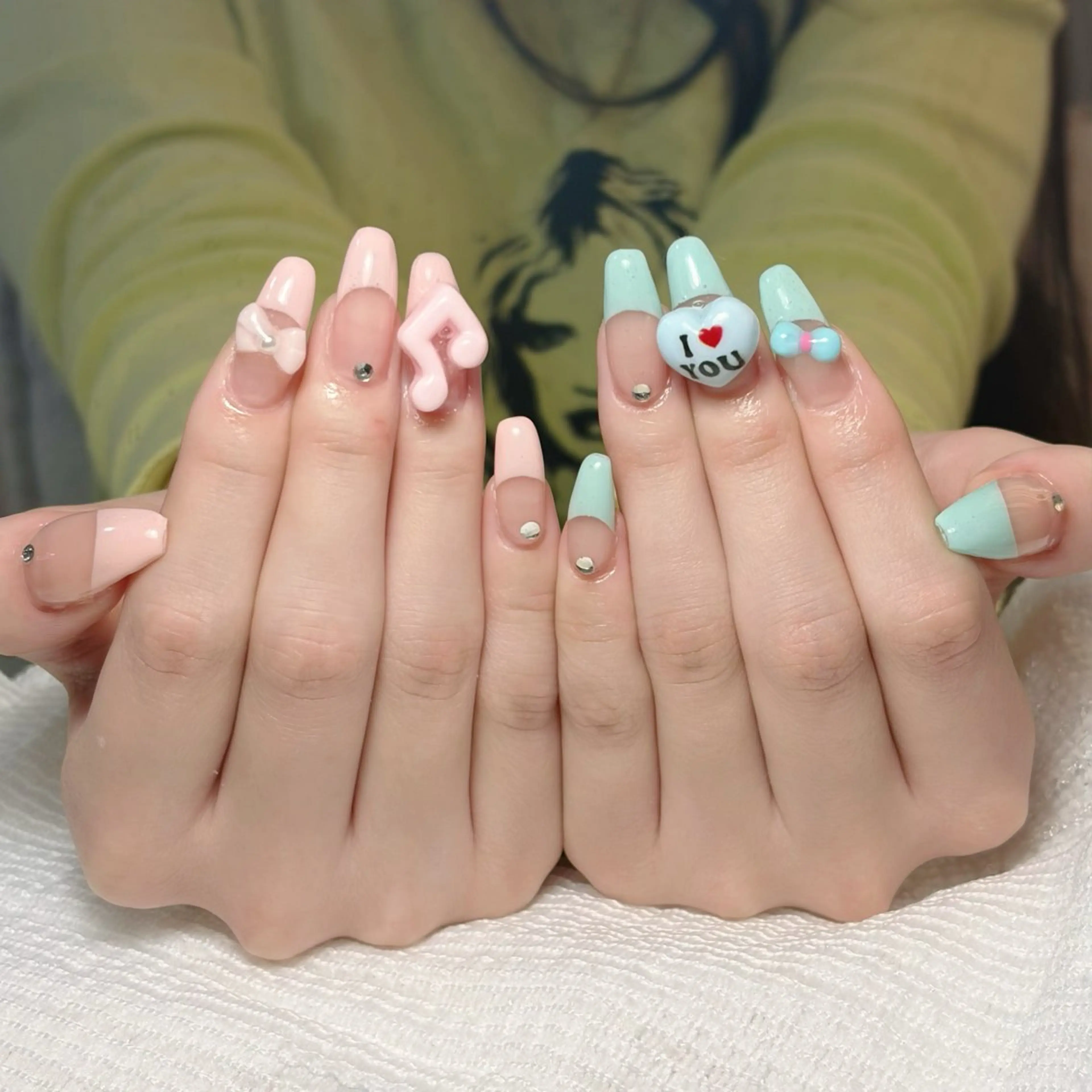 ネイル Mio nail Osakaのネイルデザイン