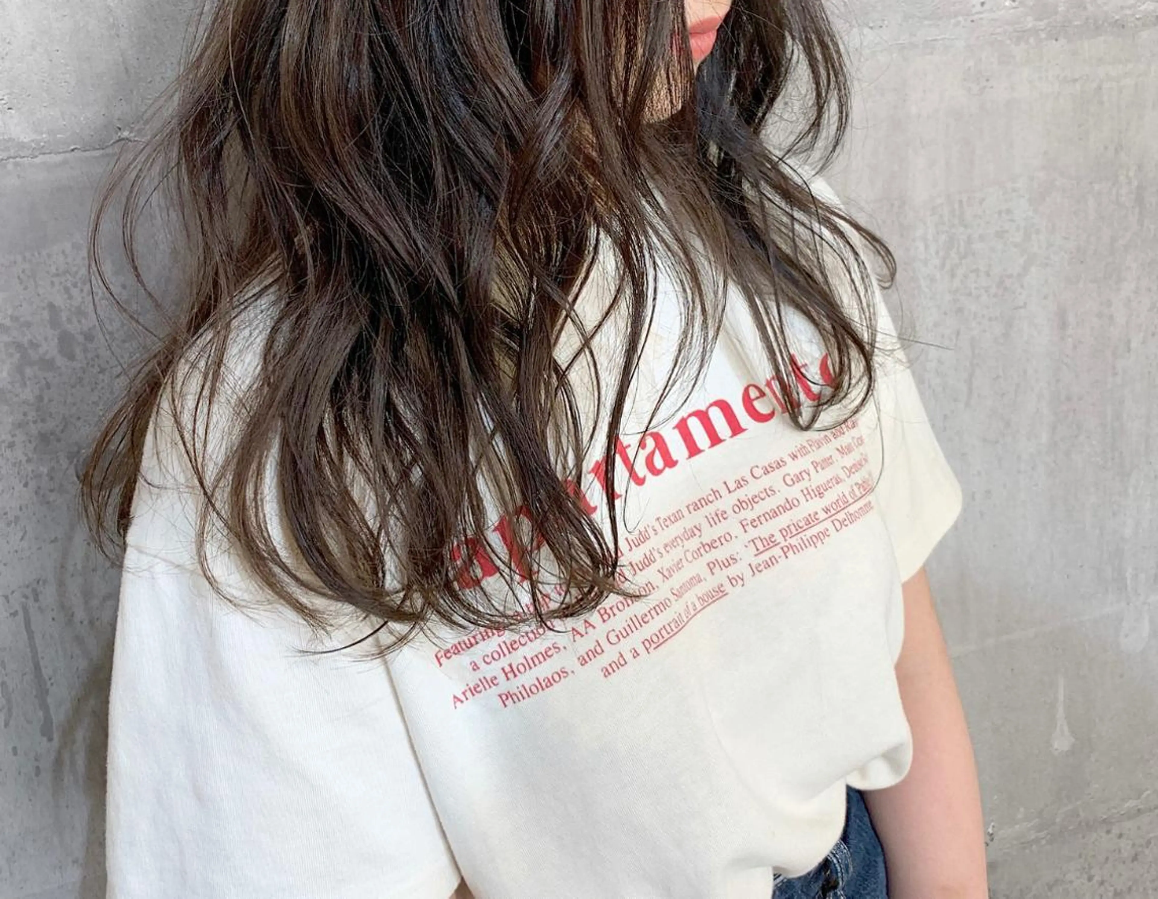 ロング アッシュ 福山 晴香のヘアスタイル