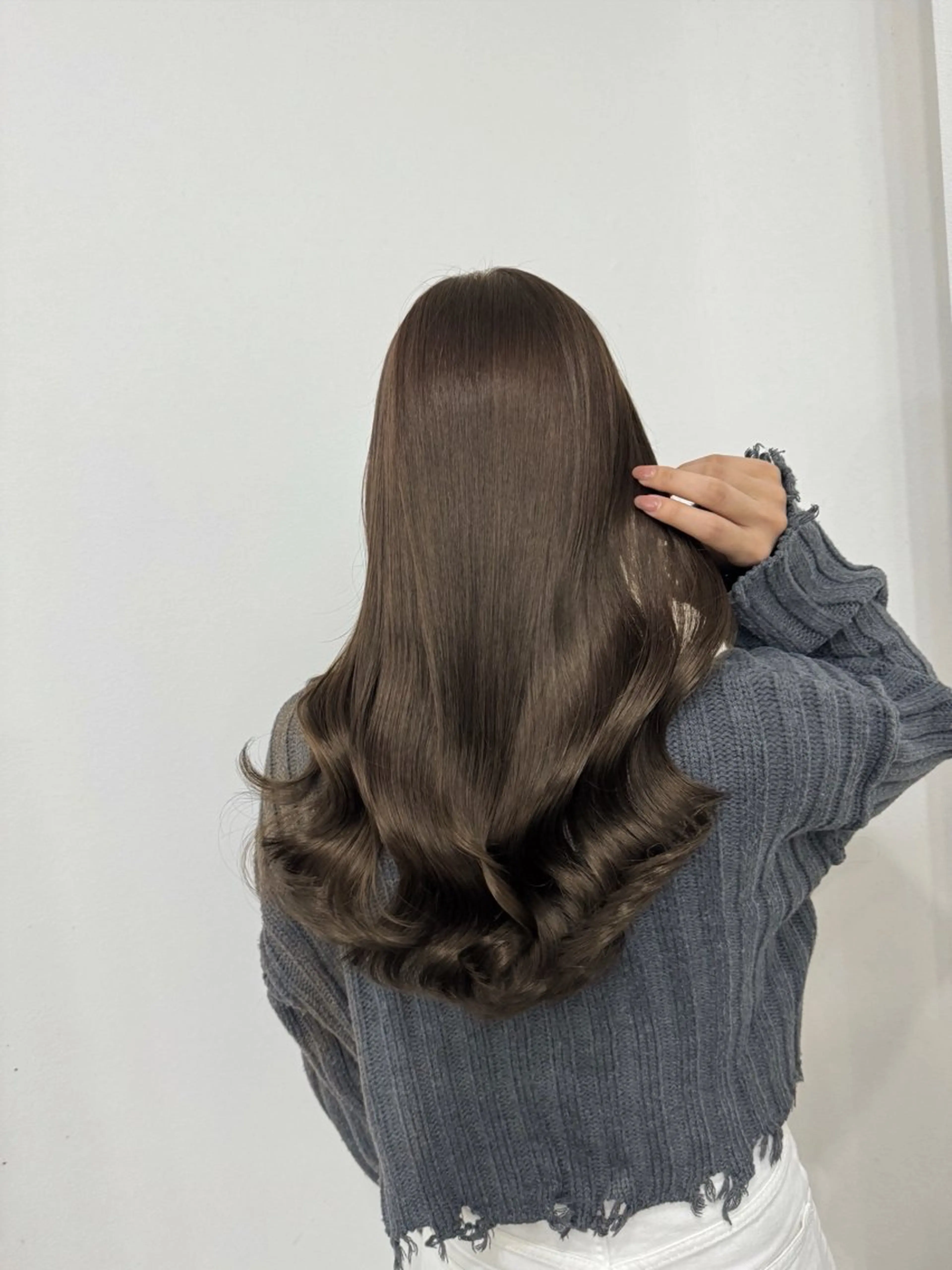 ロング ボブ くびれヘア 髪質改善 韓国風ヘア レイヤーカット 【ioe岡本】🐶 向井歩のヘアスタイル