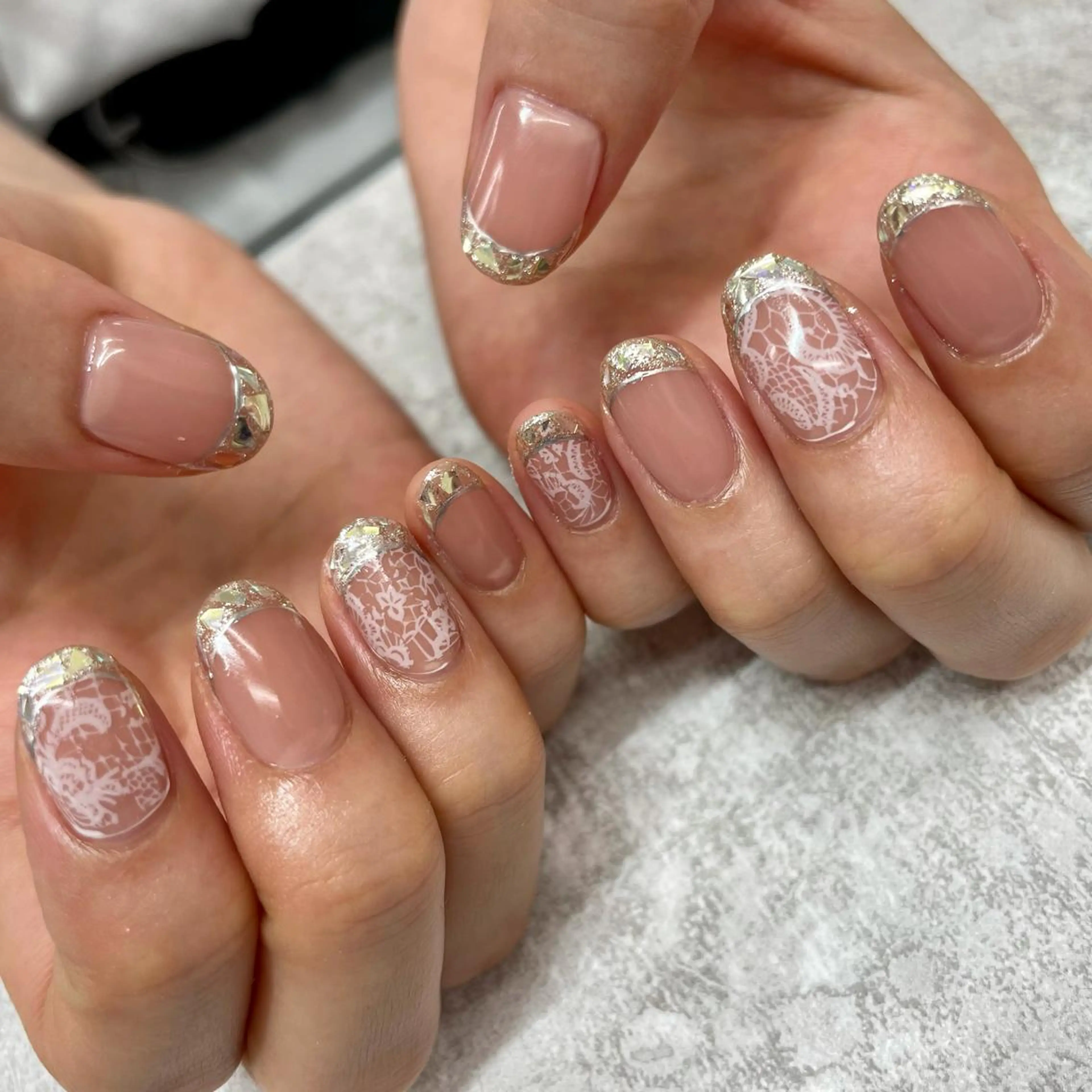 ネイル フレンチネイル ガラスフレンチ レース nail salon Aymのネイルデザイン