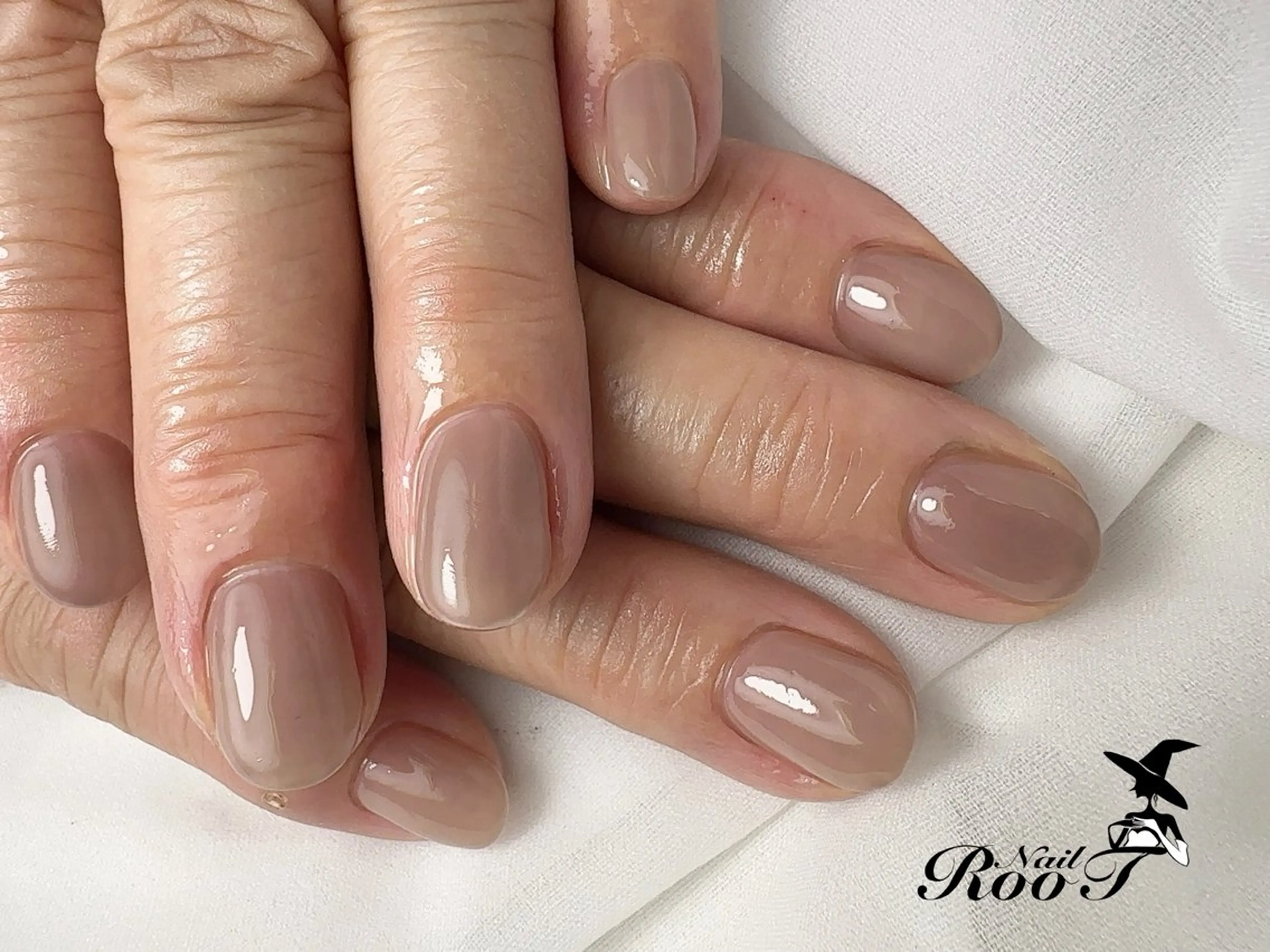 ネイル ハンドネイル RooT Nailのネイルデザイン